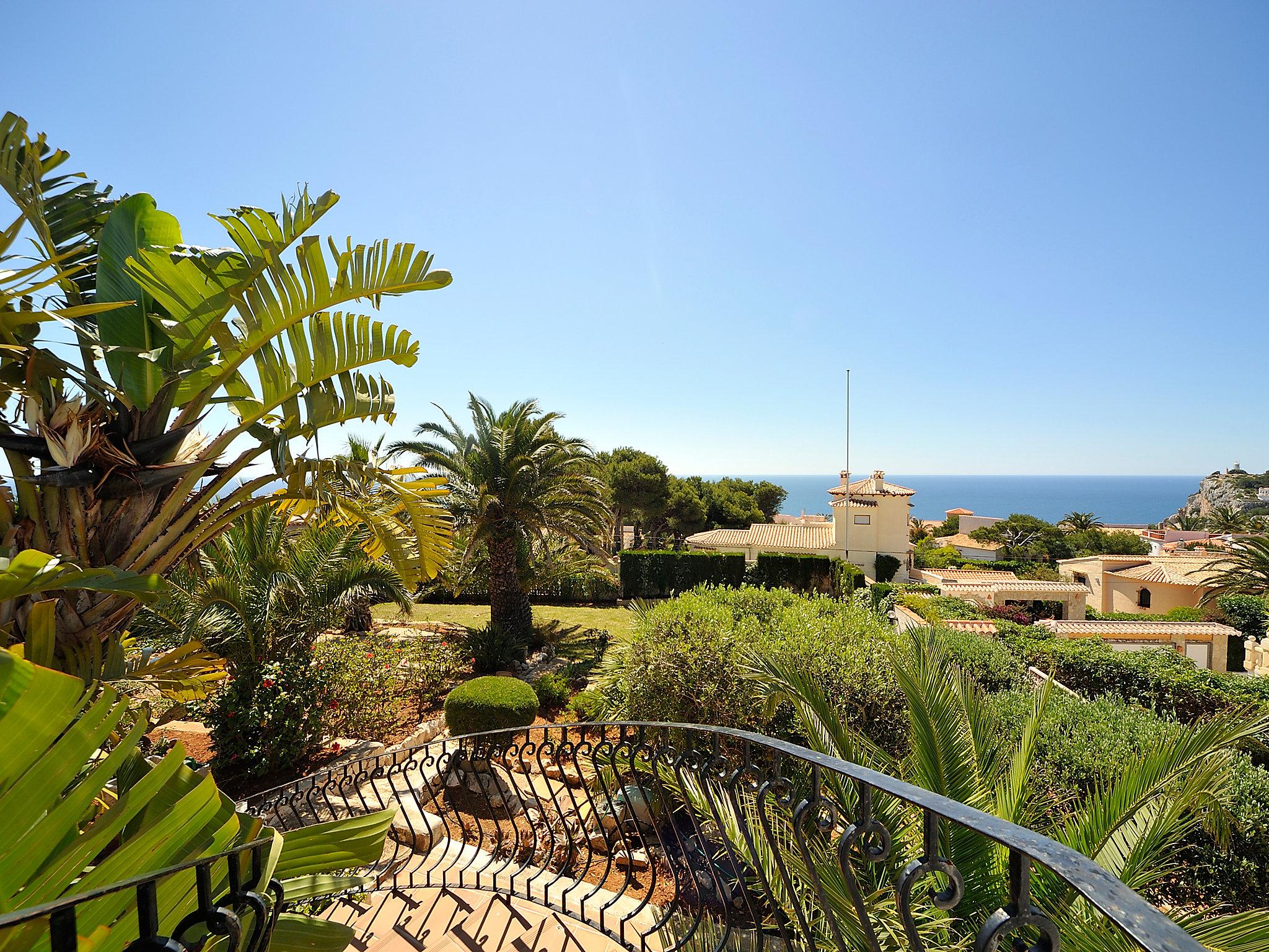 Photo 4 - 2 bedroom House in Jávea with private pool and sea view