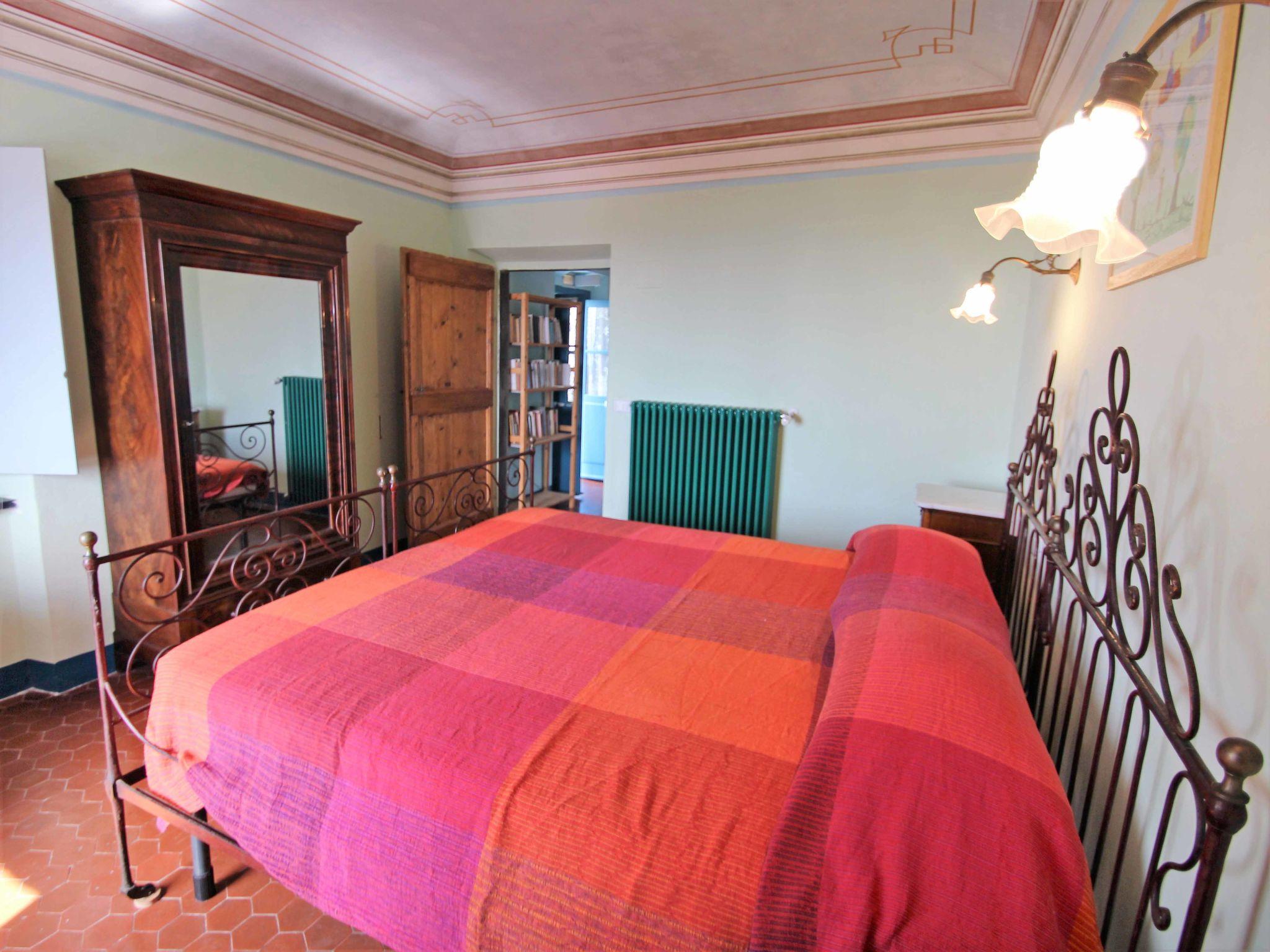 Foto 13 - Apartamento de 3 quartos em Celle Ligure com jardim e terraço