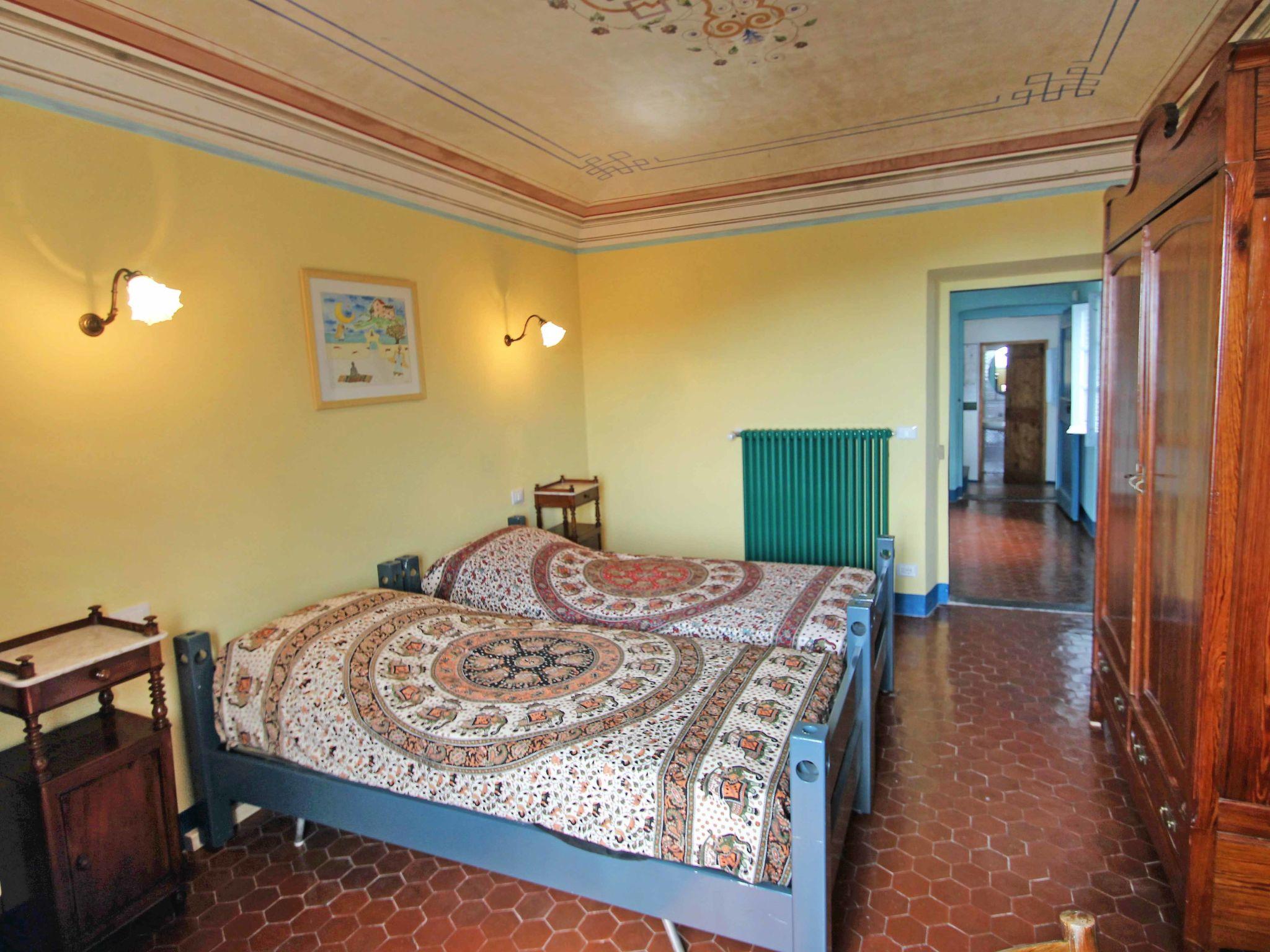 Foto 16 - Apartamento de 3 quartos em Celle Ligure com jardim e terraço