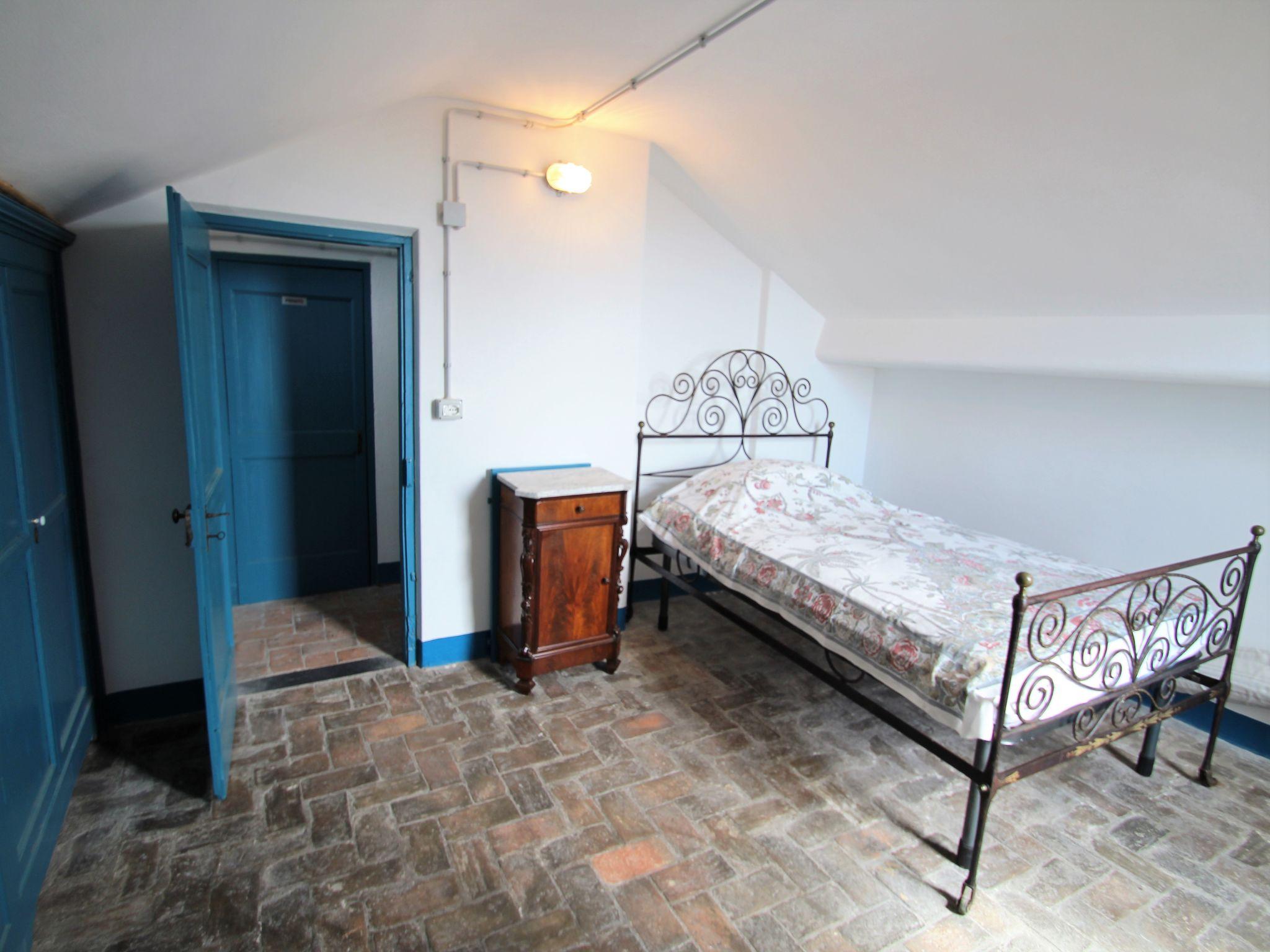 Photo 19 - Appartement de 3 chambres à Celle Ligure avec terrasse et vues à la mer