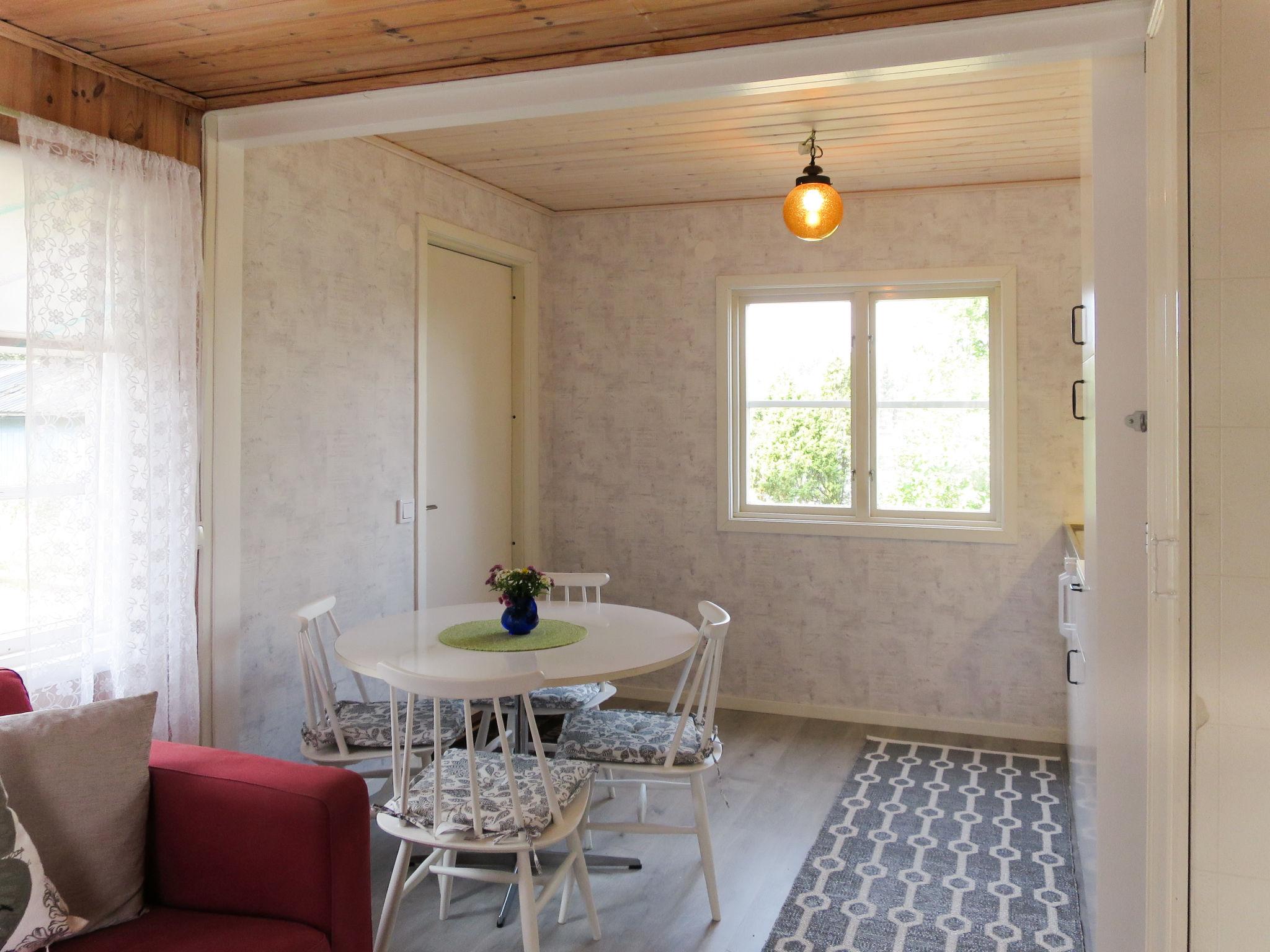 Foto 2 - Casa de 1 habitación en Sandsjöfors con jardín y terraza