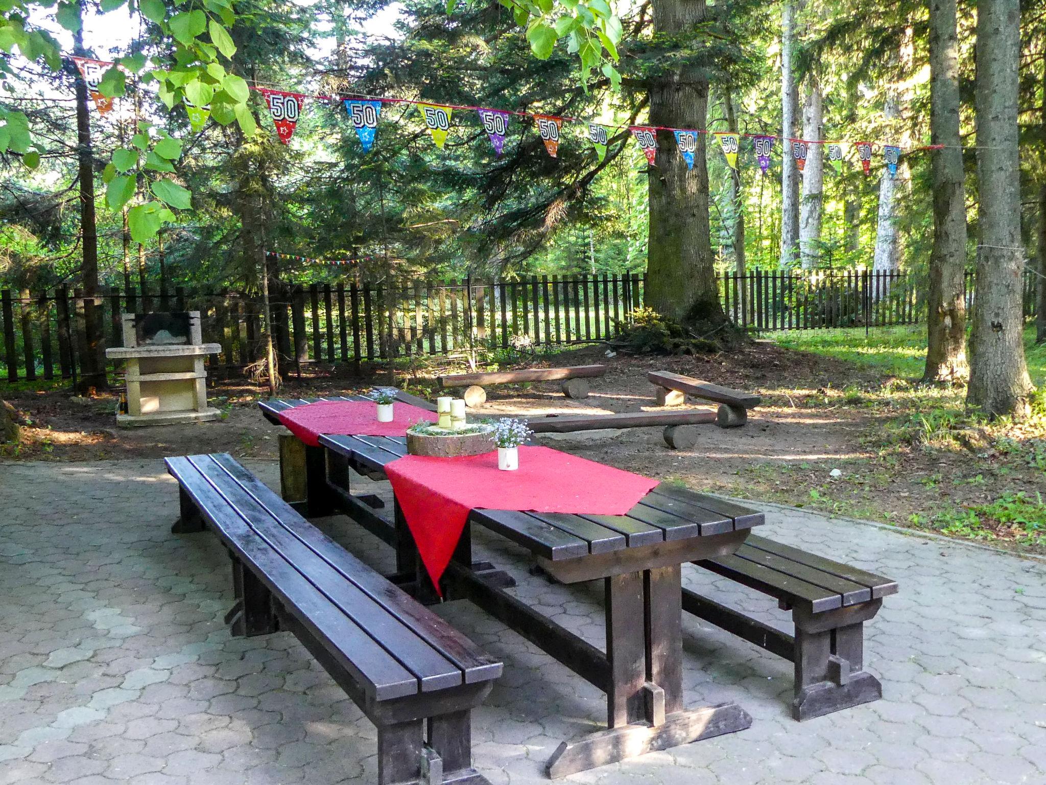 Foto 17 - Casa de 6 quartos em Vysoké Tatry com jardim e vista para a montanha