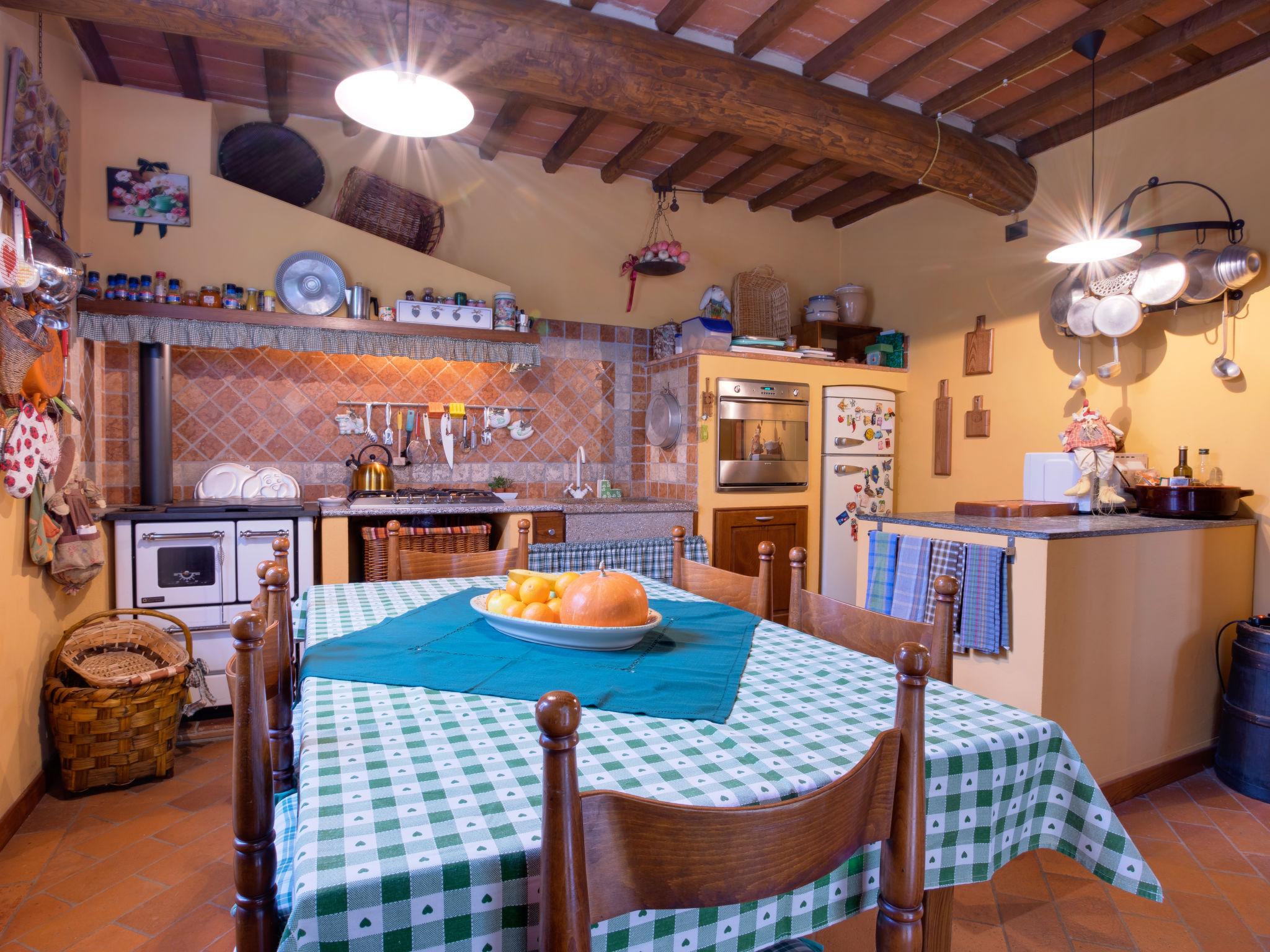 Photo 4 - 2 bedroom House in Capannori with private pool and garden