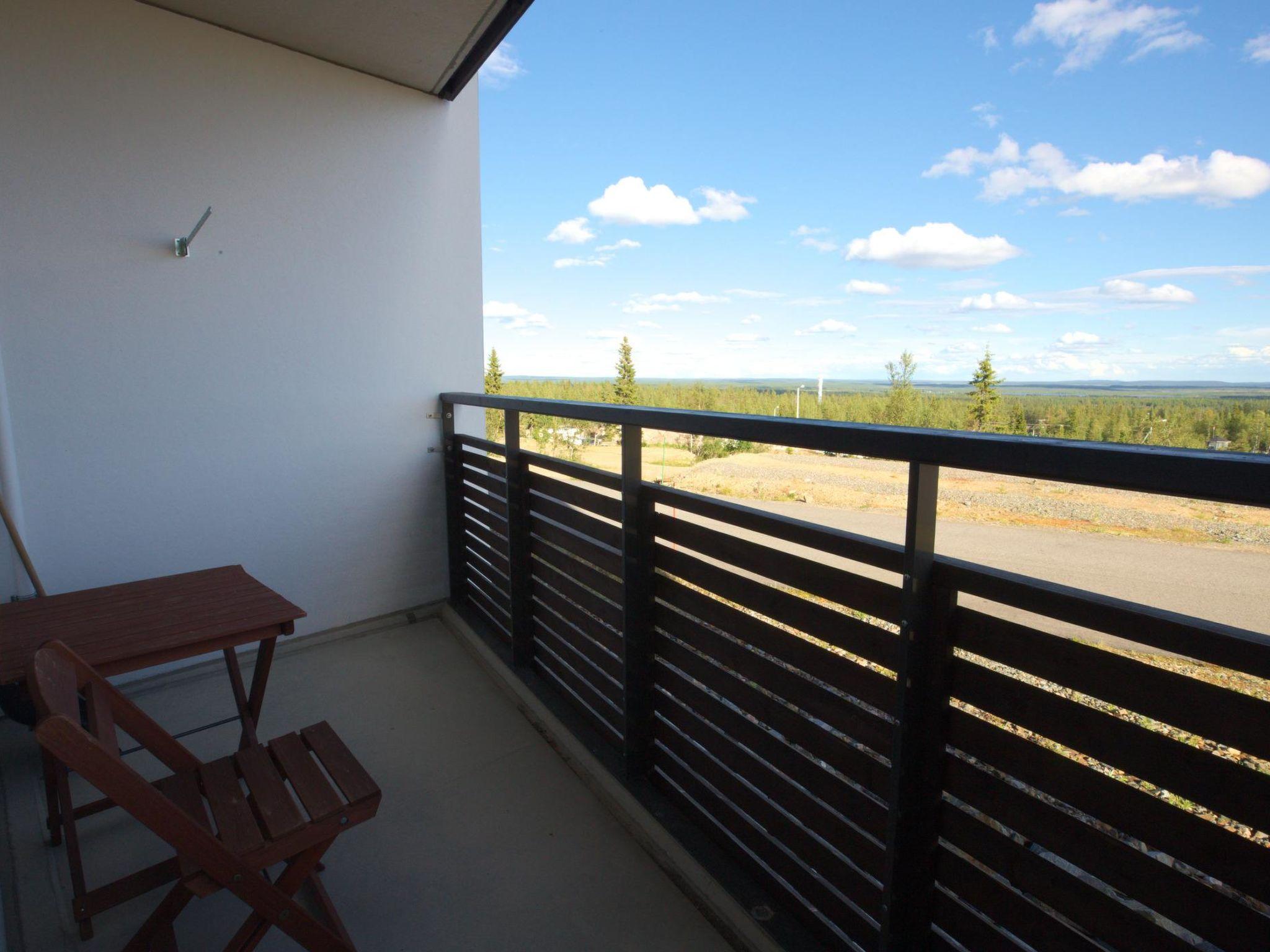 Foto 16 - Casa de 2 habitaciones en Kolari con sauna y vistas a la montaña