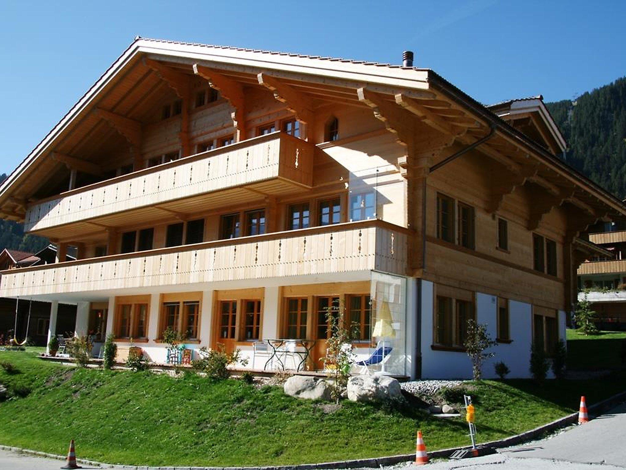 Foto 2 - Appartamento con 2 camere da letto a Adelboden