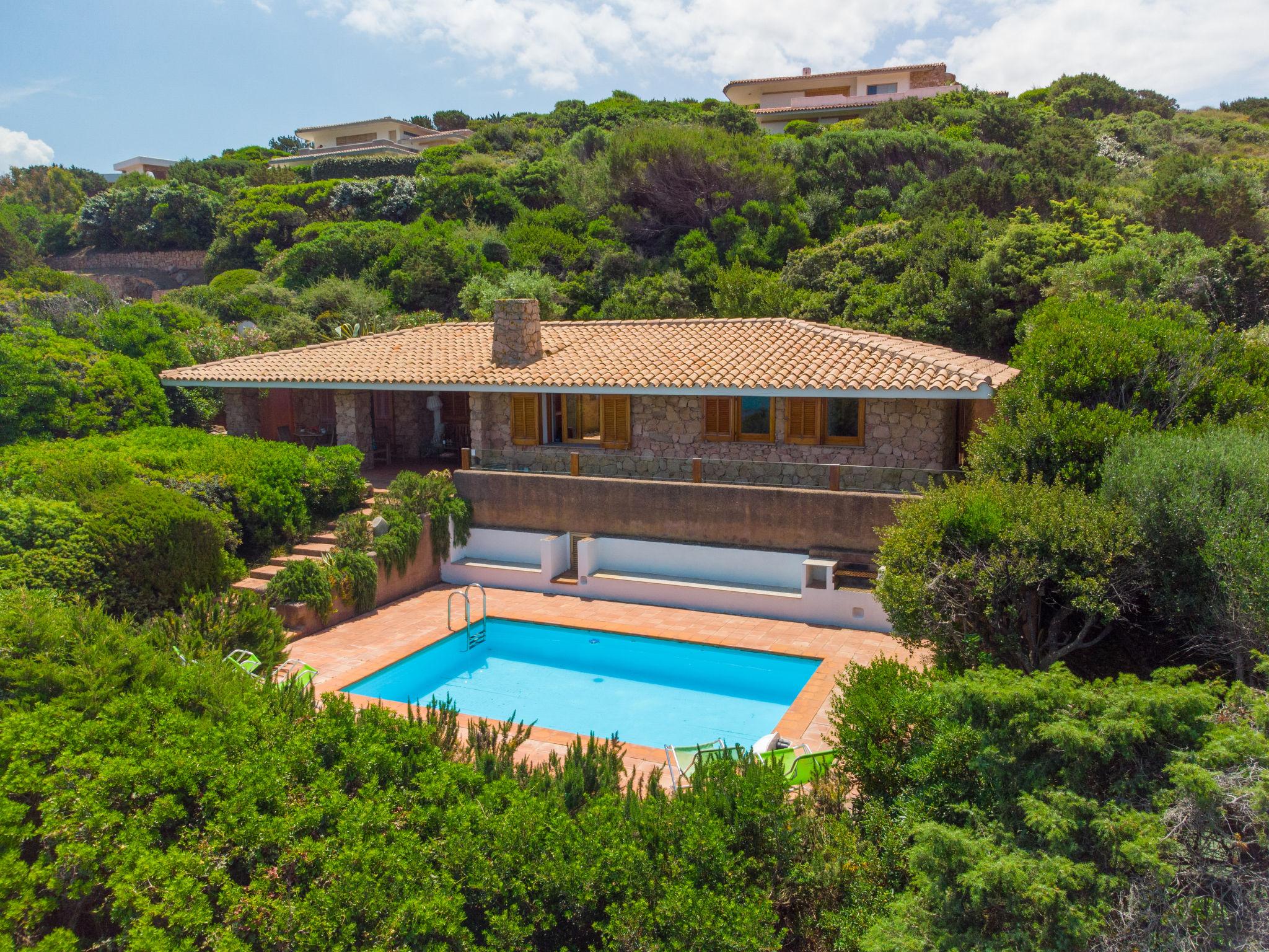 Foto 2 - Casa de 4 habitaciones en Aglientu con piscina privada y vistas al mar