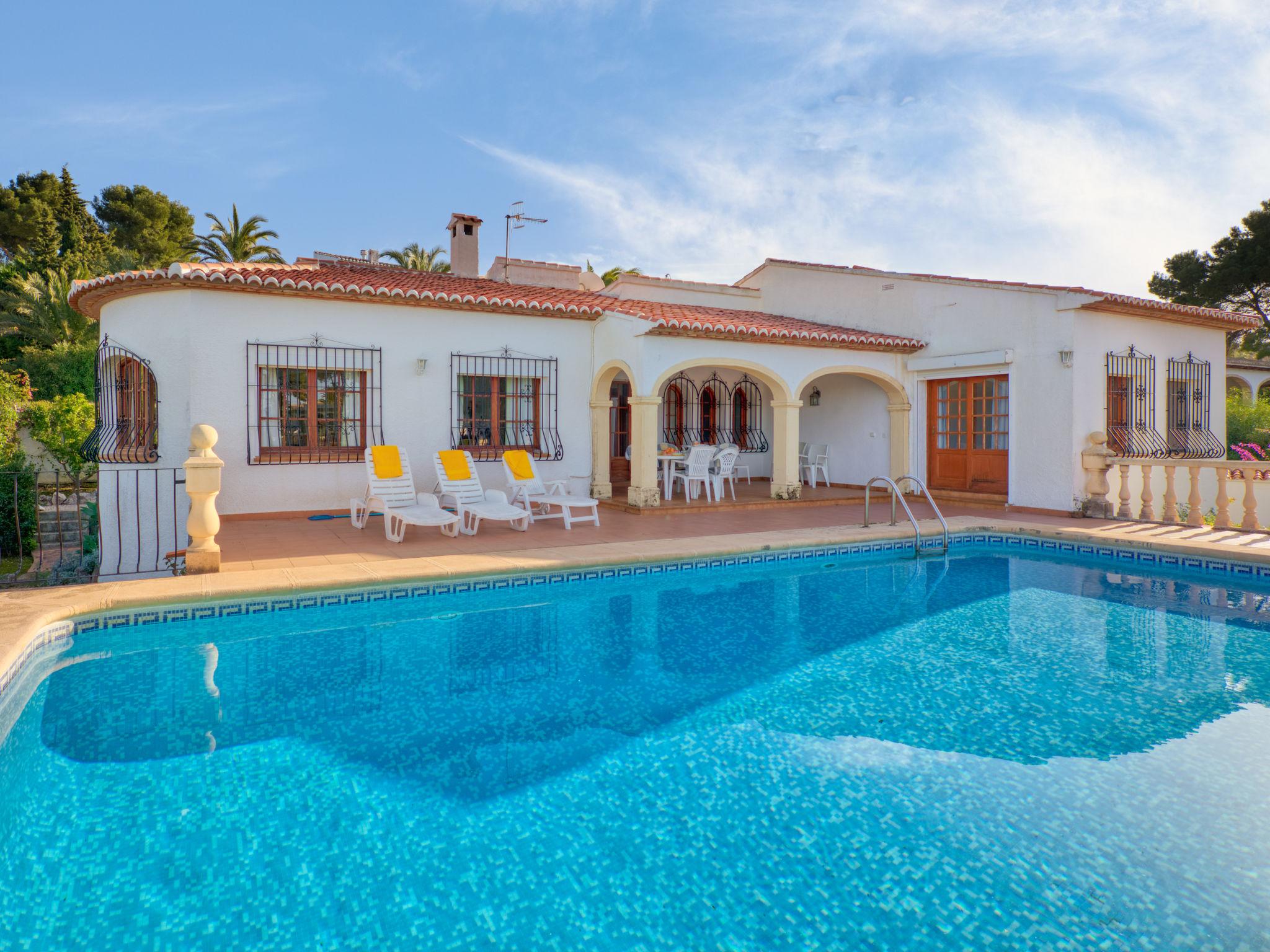 Photo 1 - Maison de 3 chambres à Jávea avec piscine privée et vues à la mer