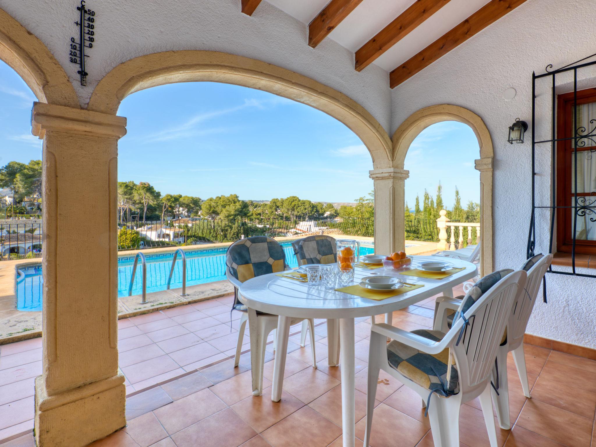 Photo 2 - Maison de 3 chambres à Jávea avec piscine privée et vues à la mer