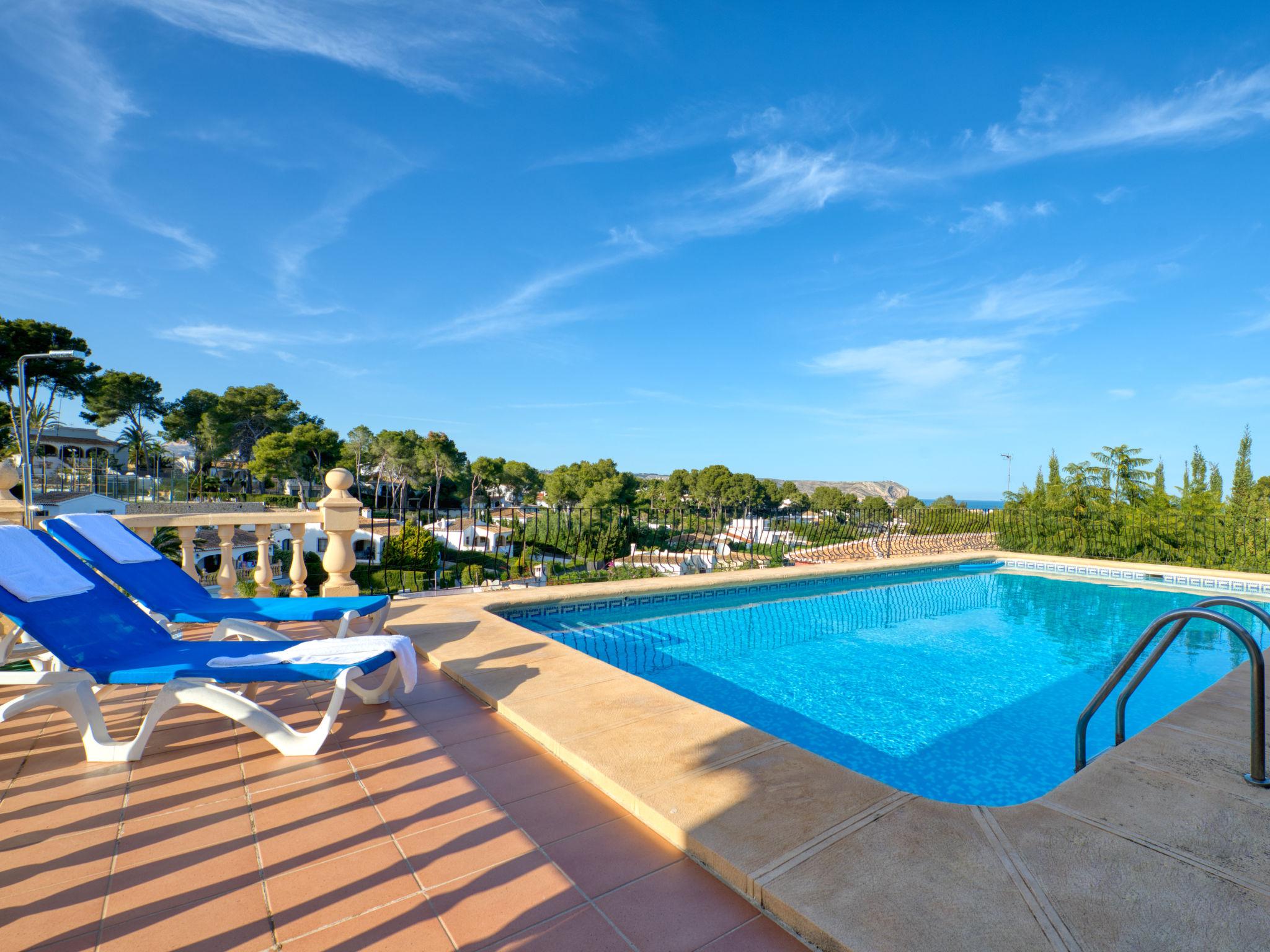 Foto 4 - Casa de 3 quartos em Jávea com piscina privada e vistas do mar