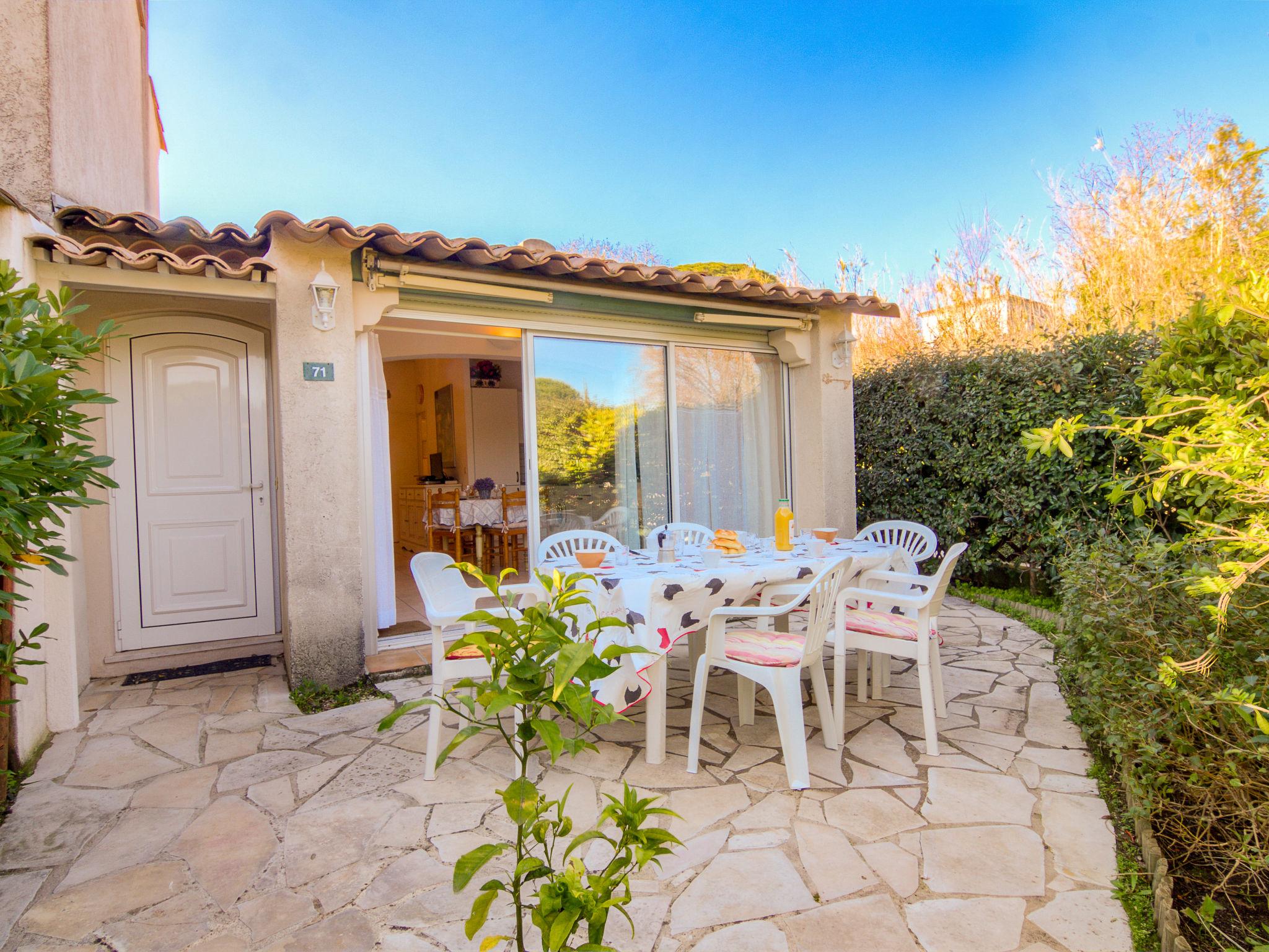 Photo 1 - Maison de 2 chambres à Gassin avec piscine et jardin