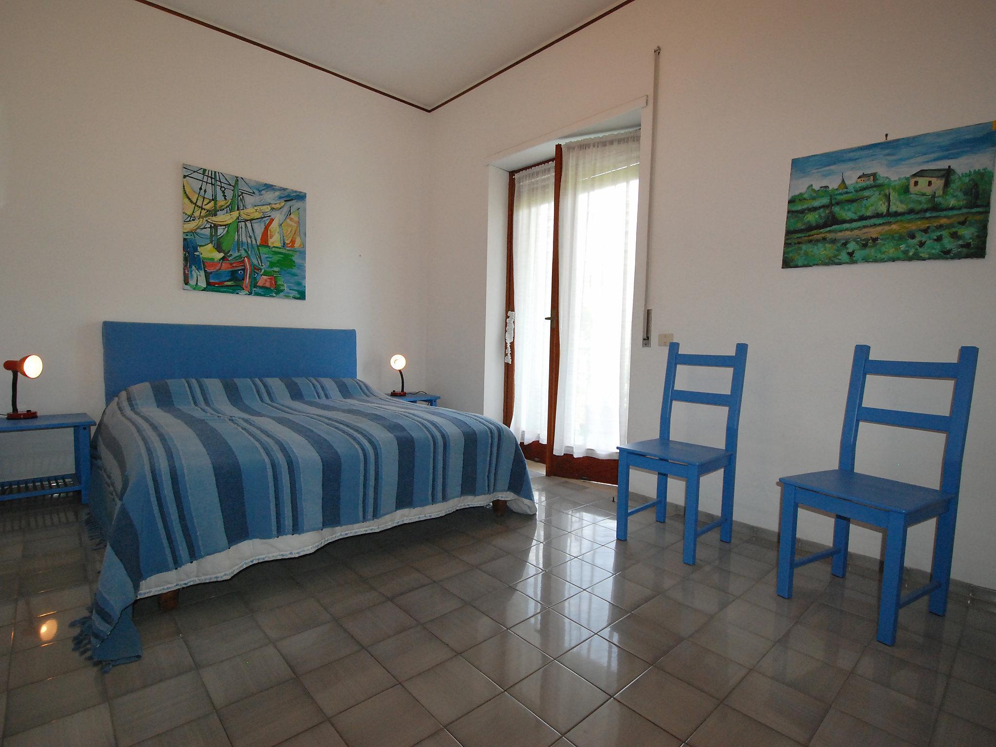 Foto 5 - Appartamento con 3 camere da letto a Sorrento con giardino e terrazza