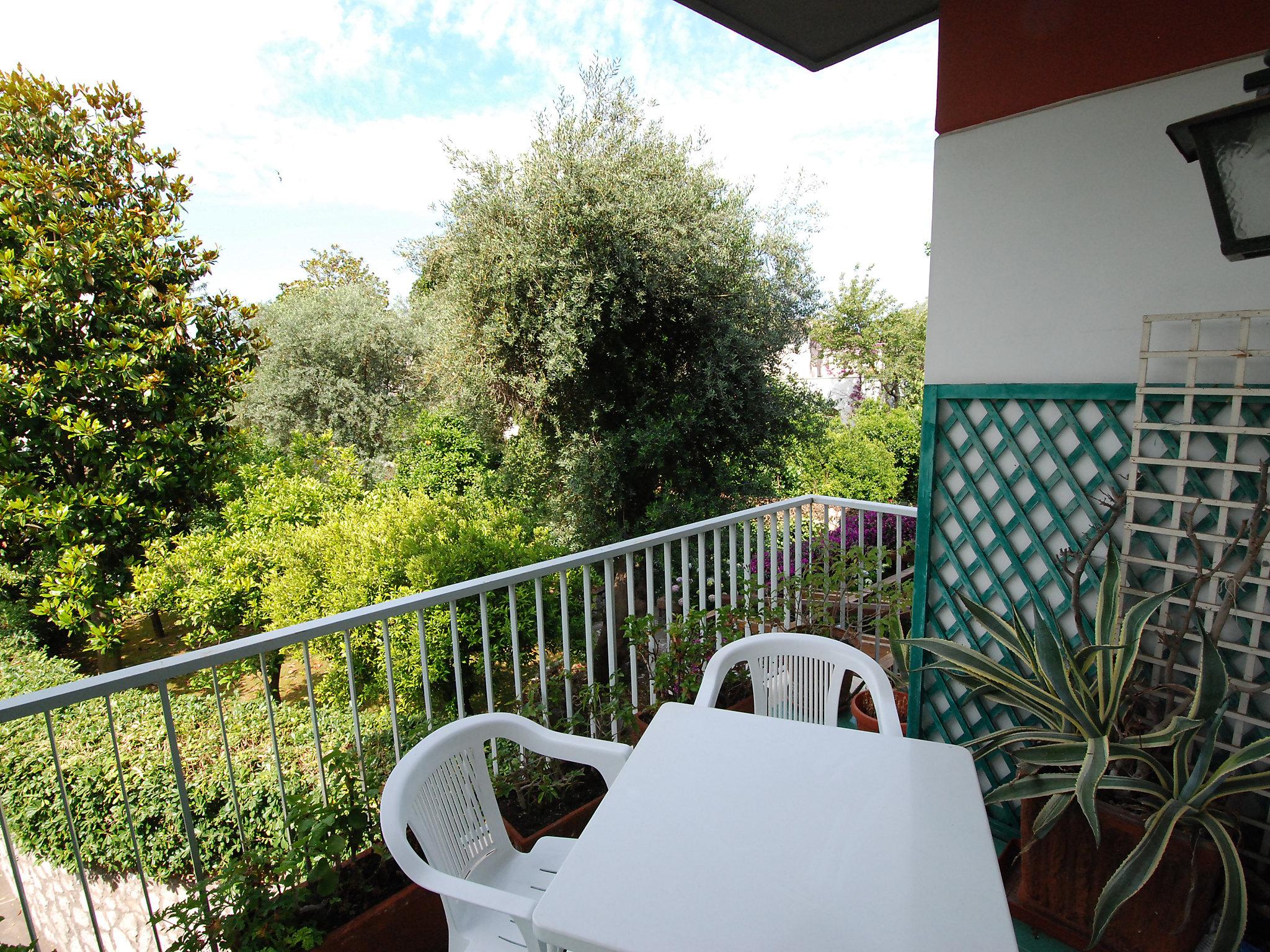 Foto 14 - Apartamento de 3 quartos em Sorrento com jardim e terraço