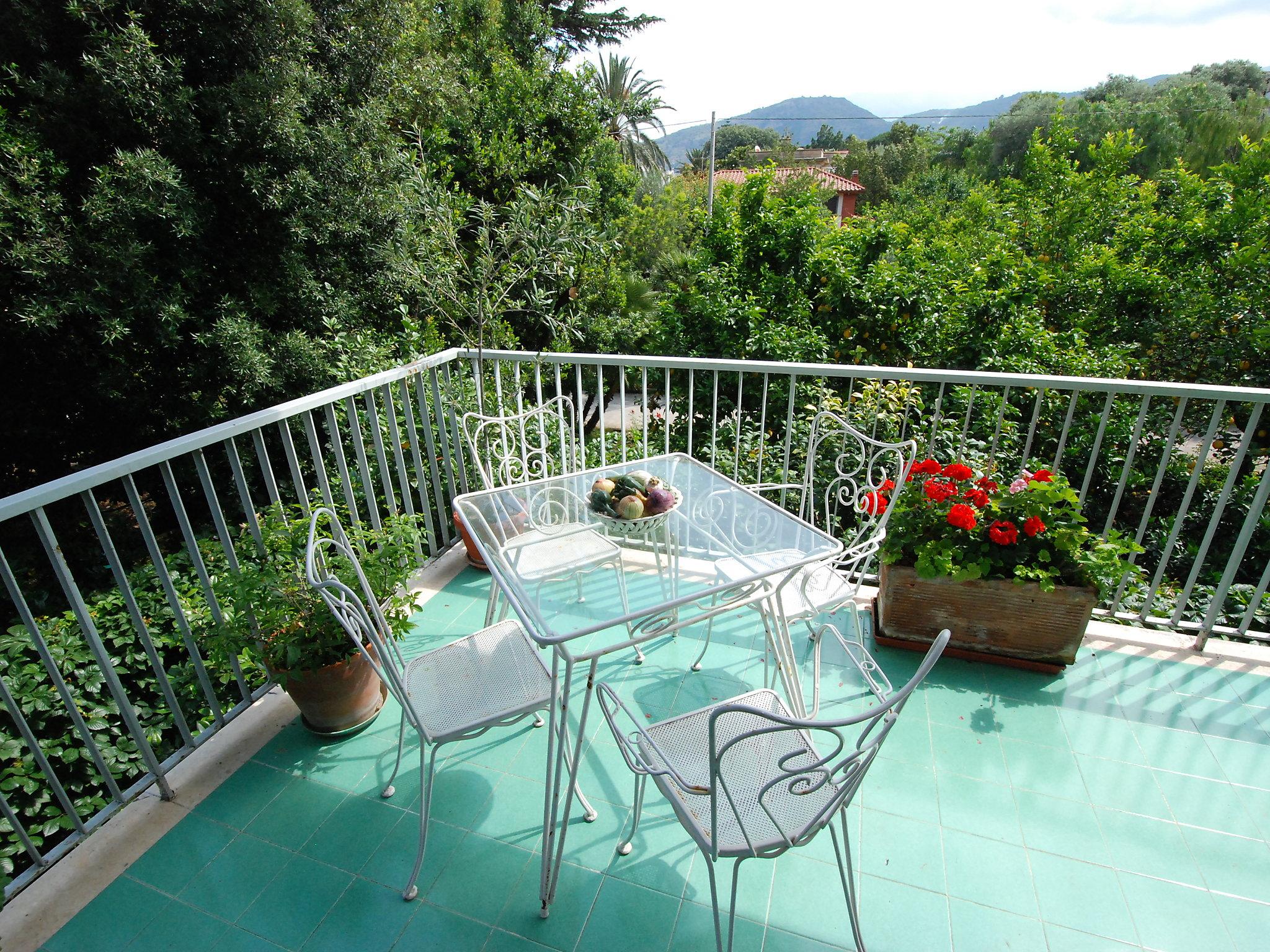 Foto 16 - Apartamento de 3 quartos em Sorrento com jardim e terraço