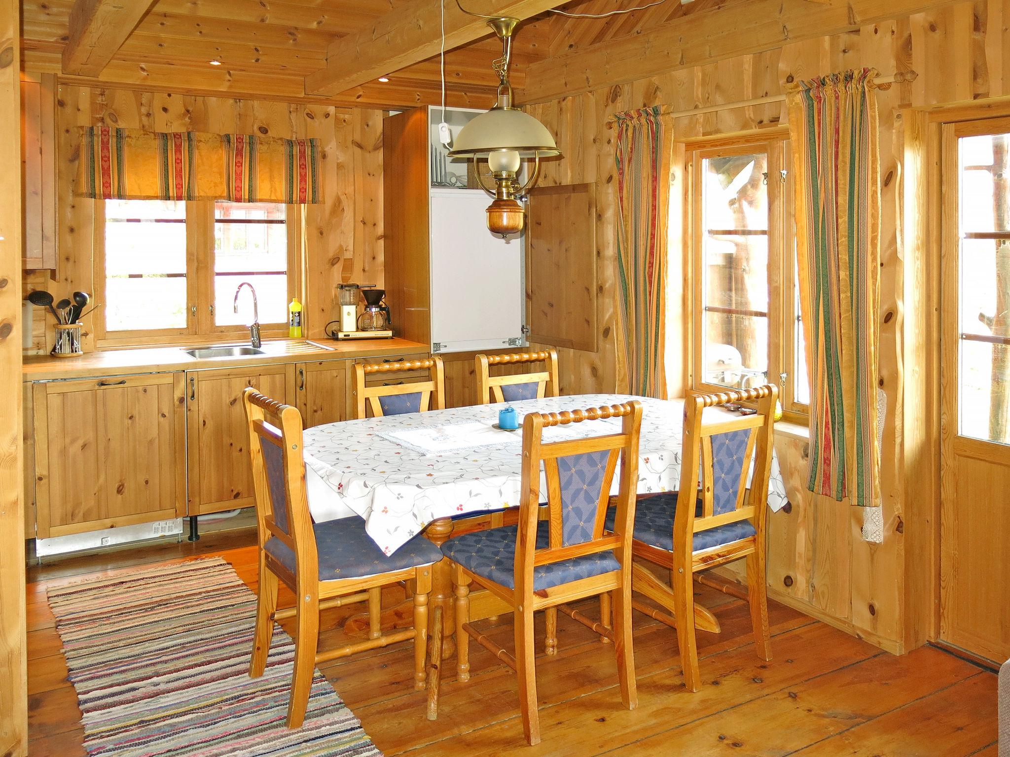 Photo 3 - Maison de 2 chambres à Viksdalen avec jardin et terrasse