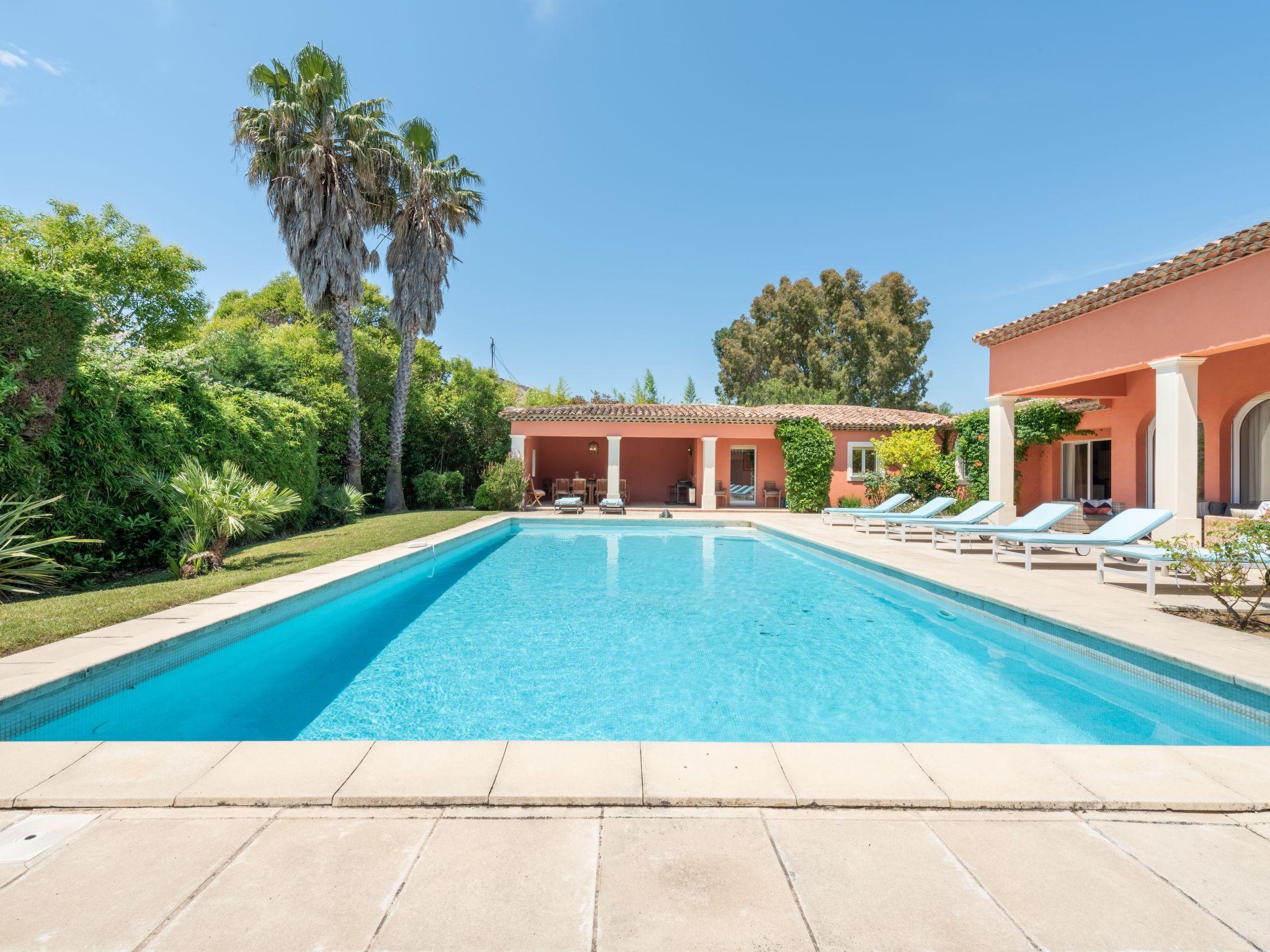 Photo 15 - Maison de 4 chambres à Grimaud avec piscine privée et jardin