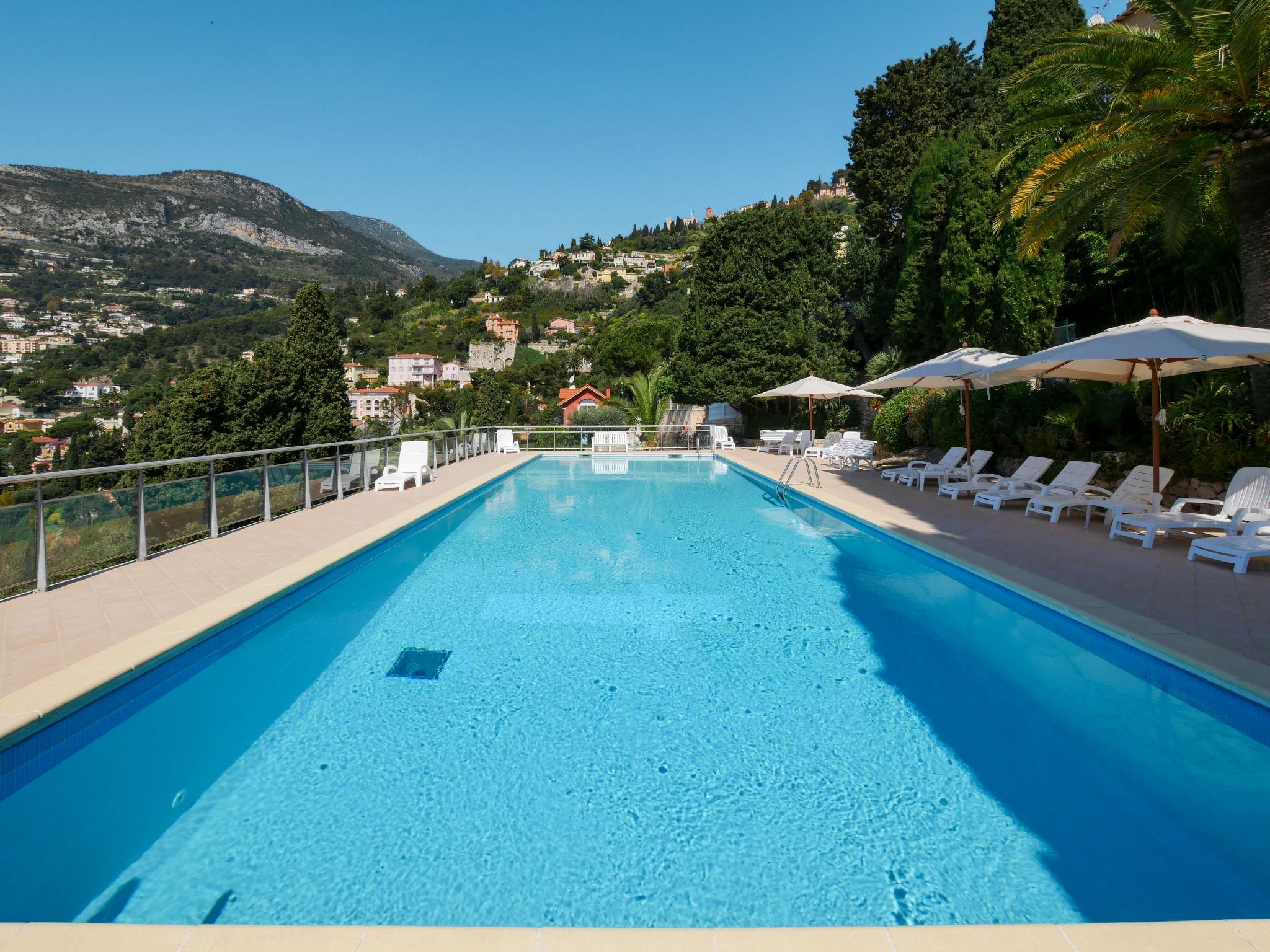 Foto 18 - Apartamento de 2 habitaciones en Roquebrune-Cap-Martin con piscina y vistas al mar