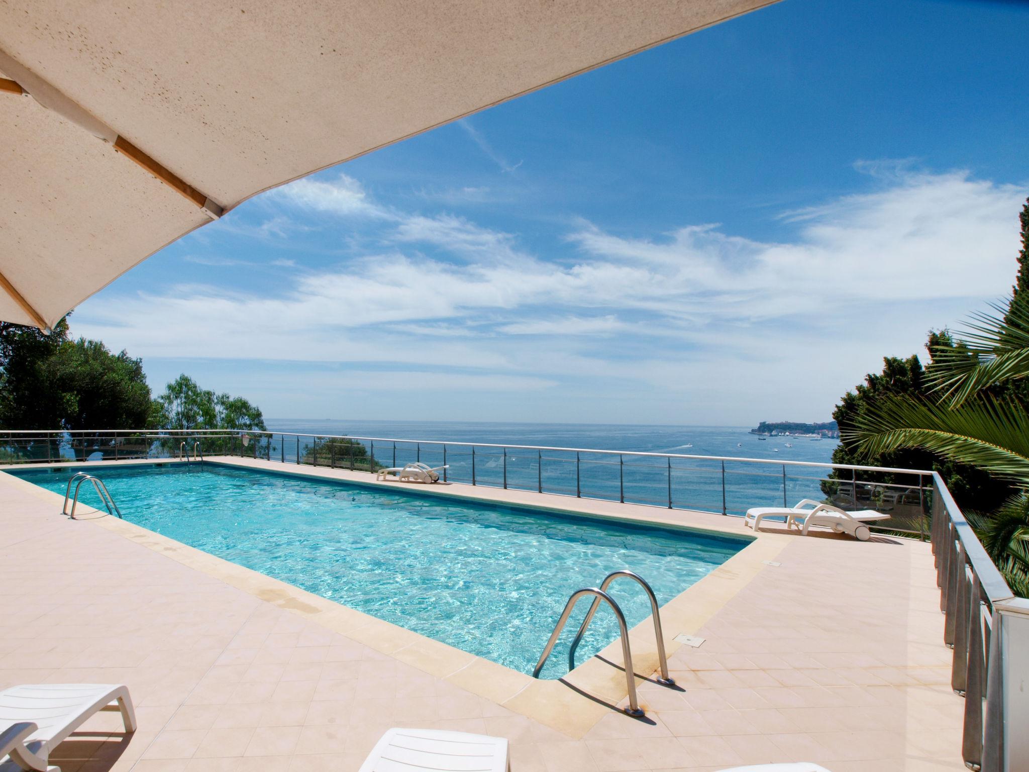 Photo 1 - Appartement de 2 chambres à Roquebrune-Cap-Martin avec piscine et vues à la mer