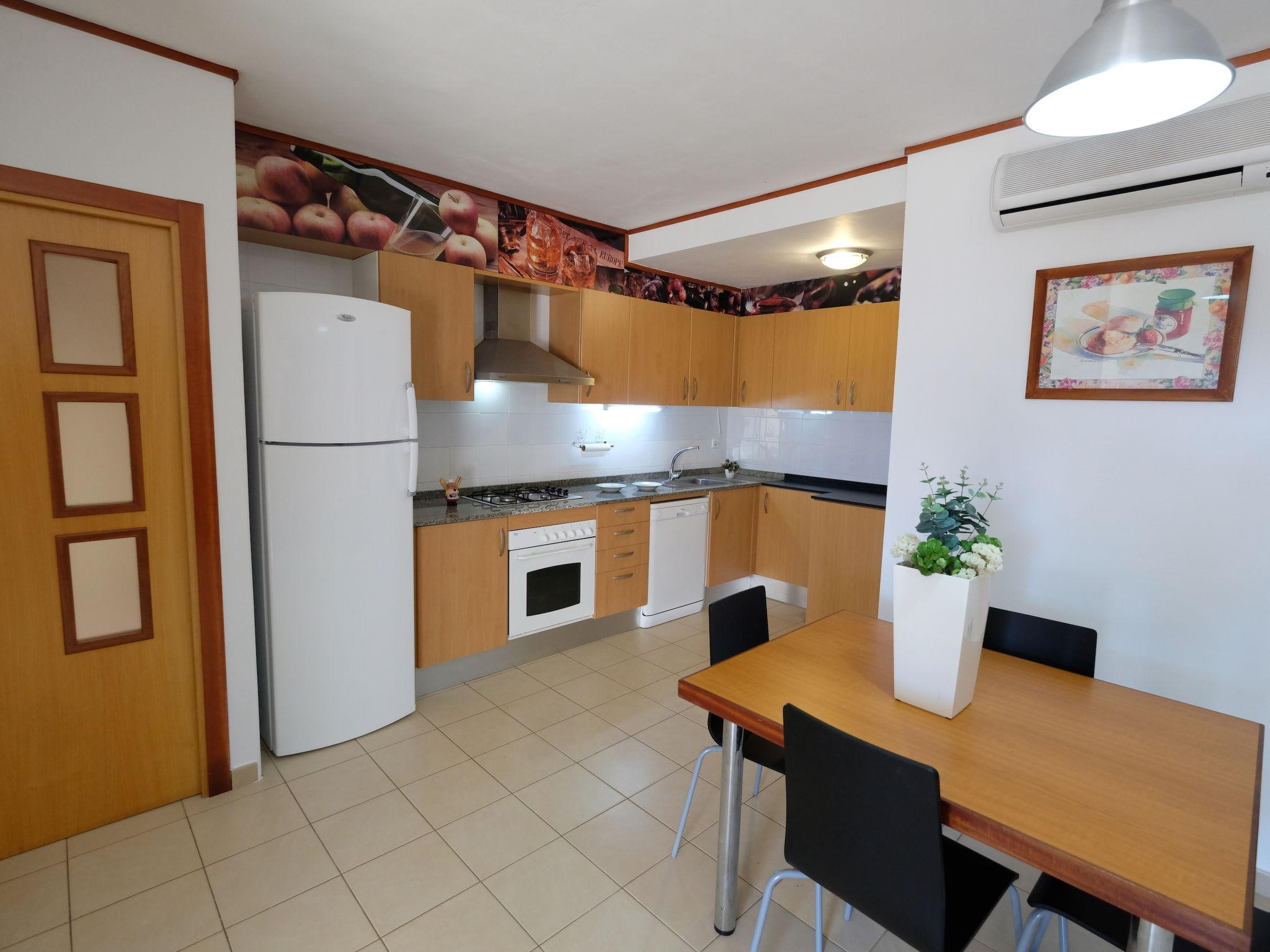 Photo 6 - 2 bedroom Apartment in Deltebre with swimming pool and terrace