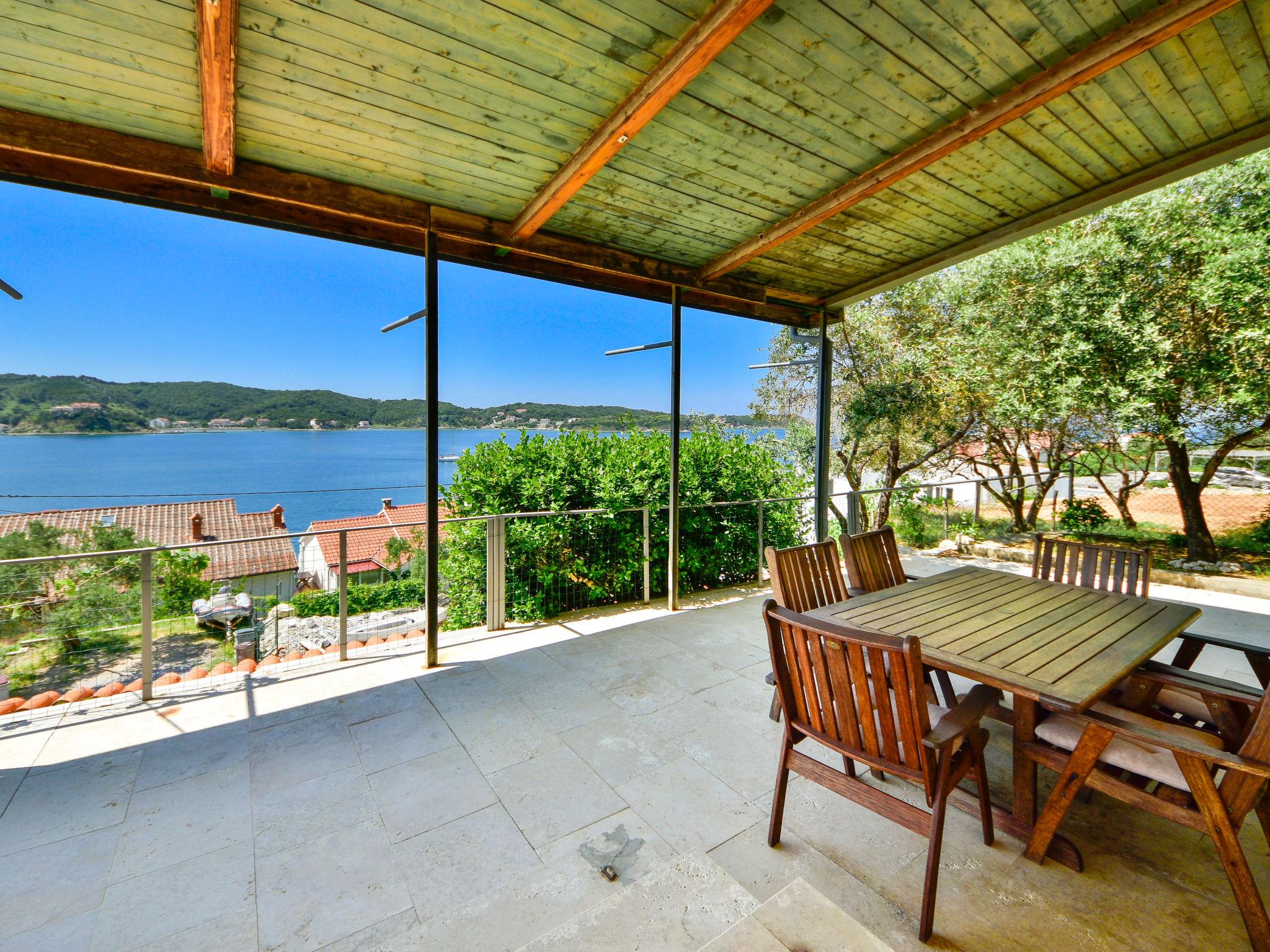 Photo 1 - 2 bedroom Apartment in Rab with terrace and sea view