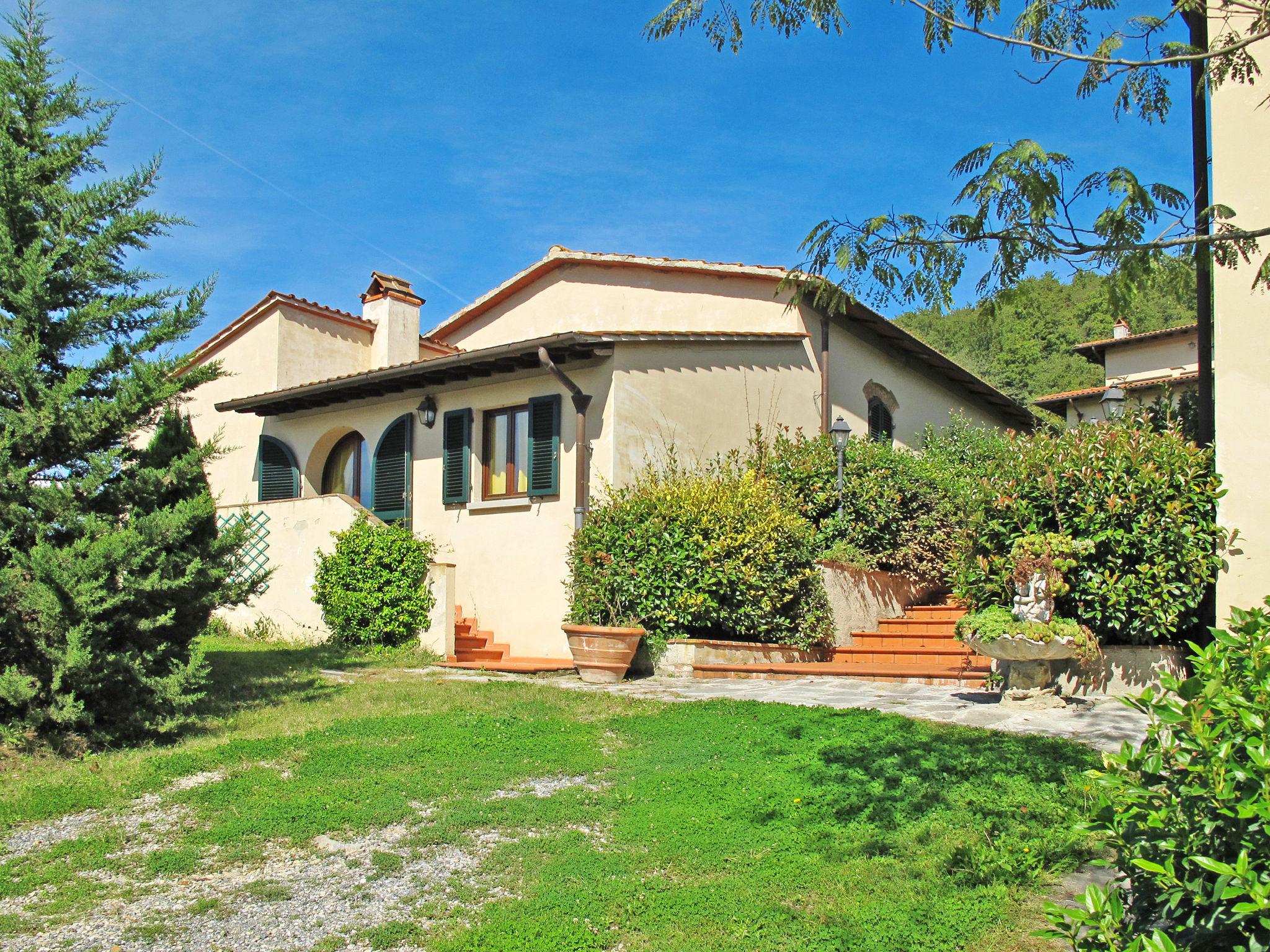 Photo 15 - Maison de 2 chambres à Dicomano avec piscine et jardin