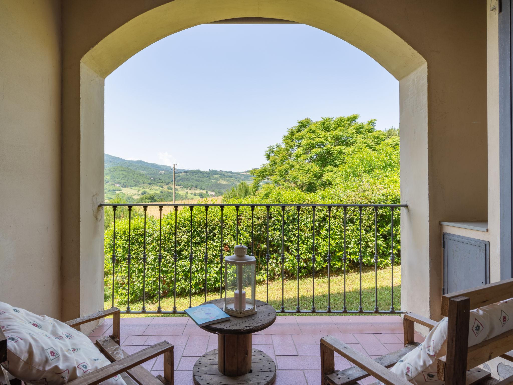 Photo 5 - Maison de 2 chambres à Dicomano avec piscine et jardin