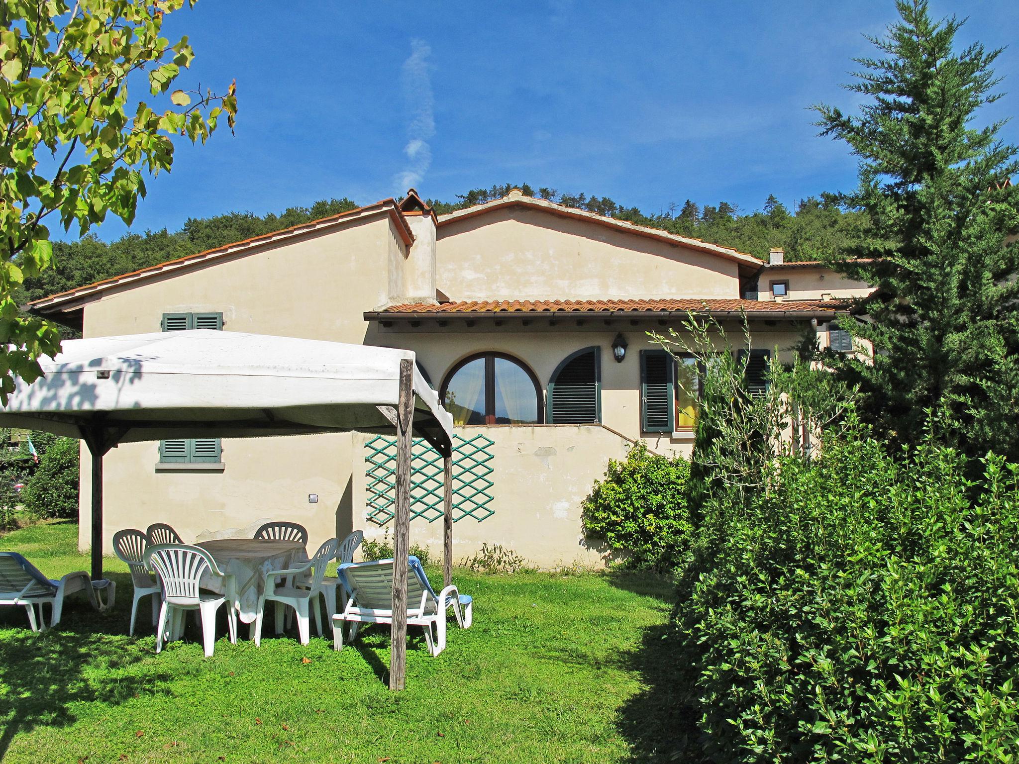 Photo 14 - Maison de 2 chambres à Dicomano avec piscine et jardin