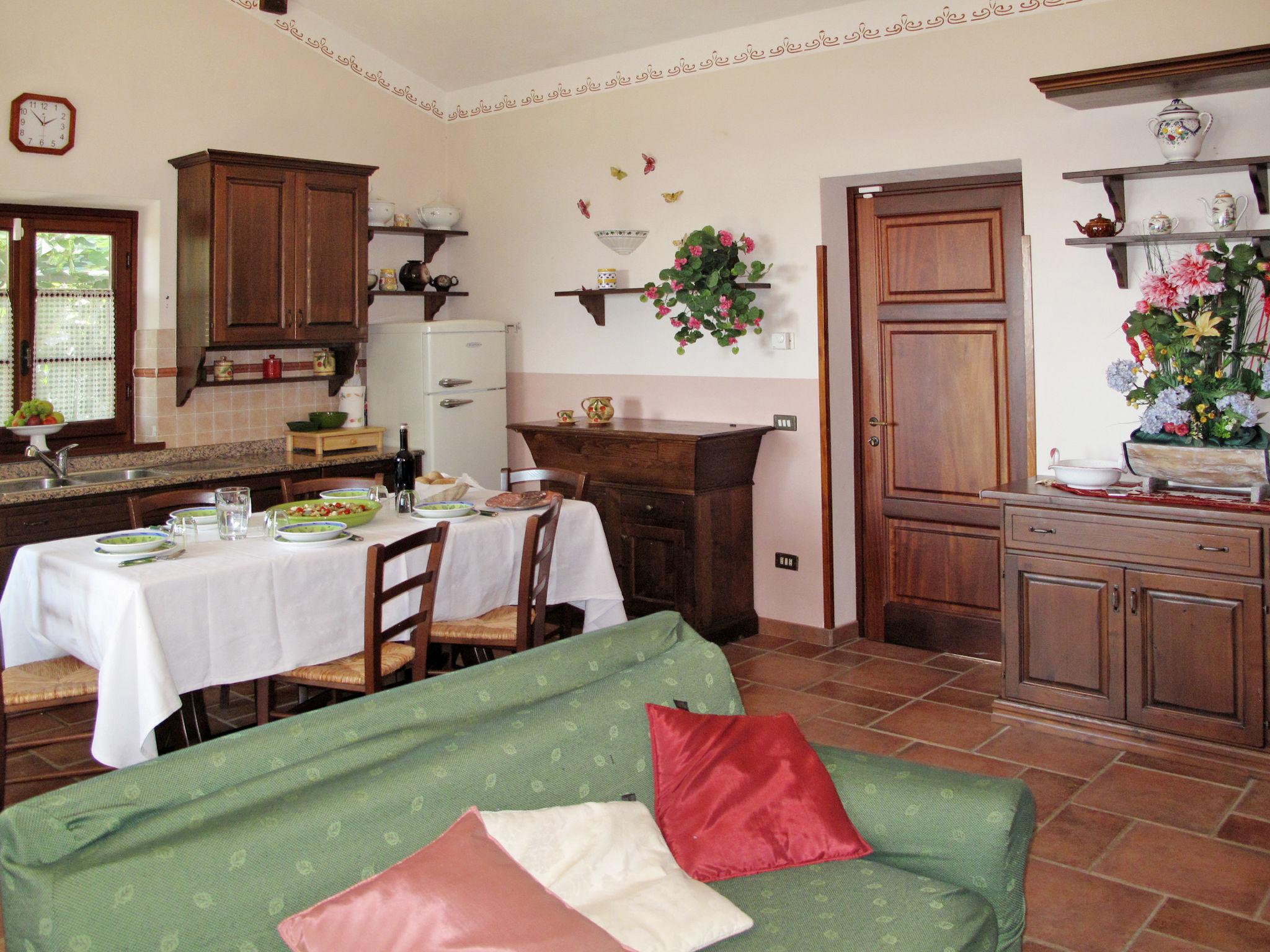 Photo 8 - 3 bedroom House in Camaiore with garden