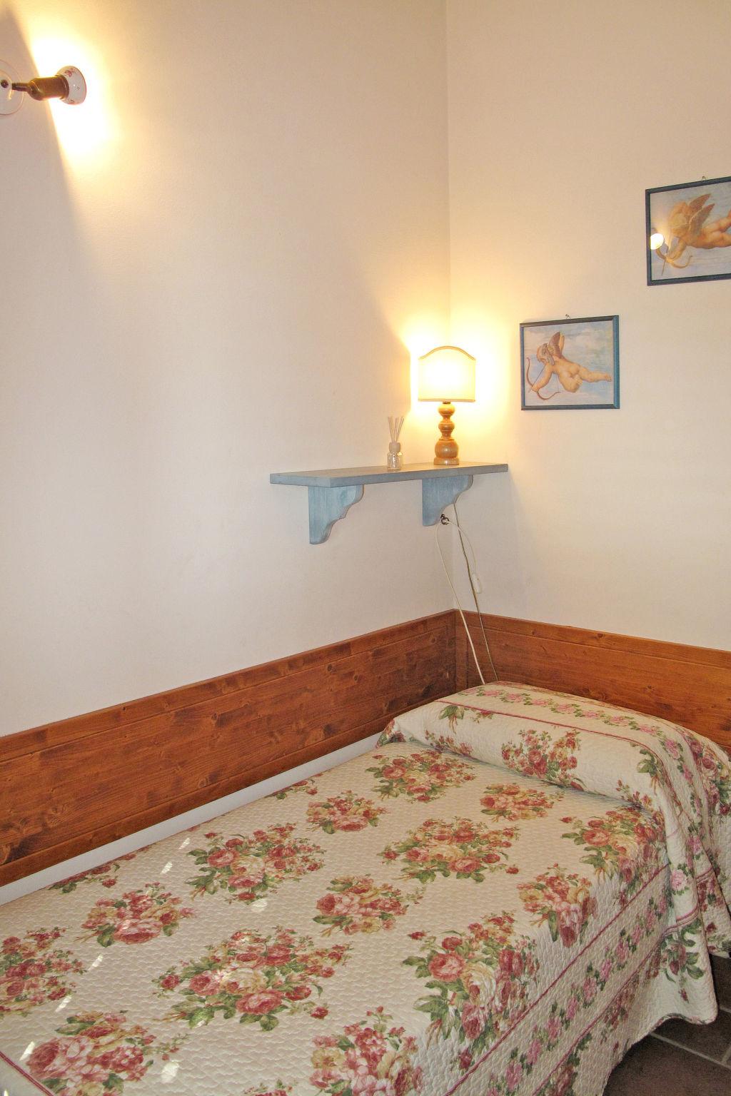 Foto 15 - Casa con 3 camere da letto a Camaiore con giardino