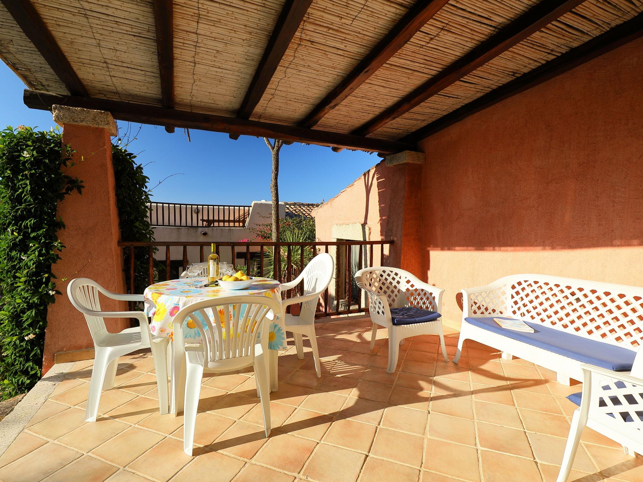 Photo 15 - 1 bedroom House in Loiri Porto San Paolo with swimming pool and garden