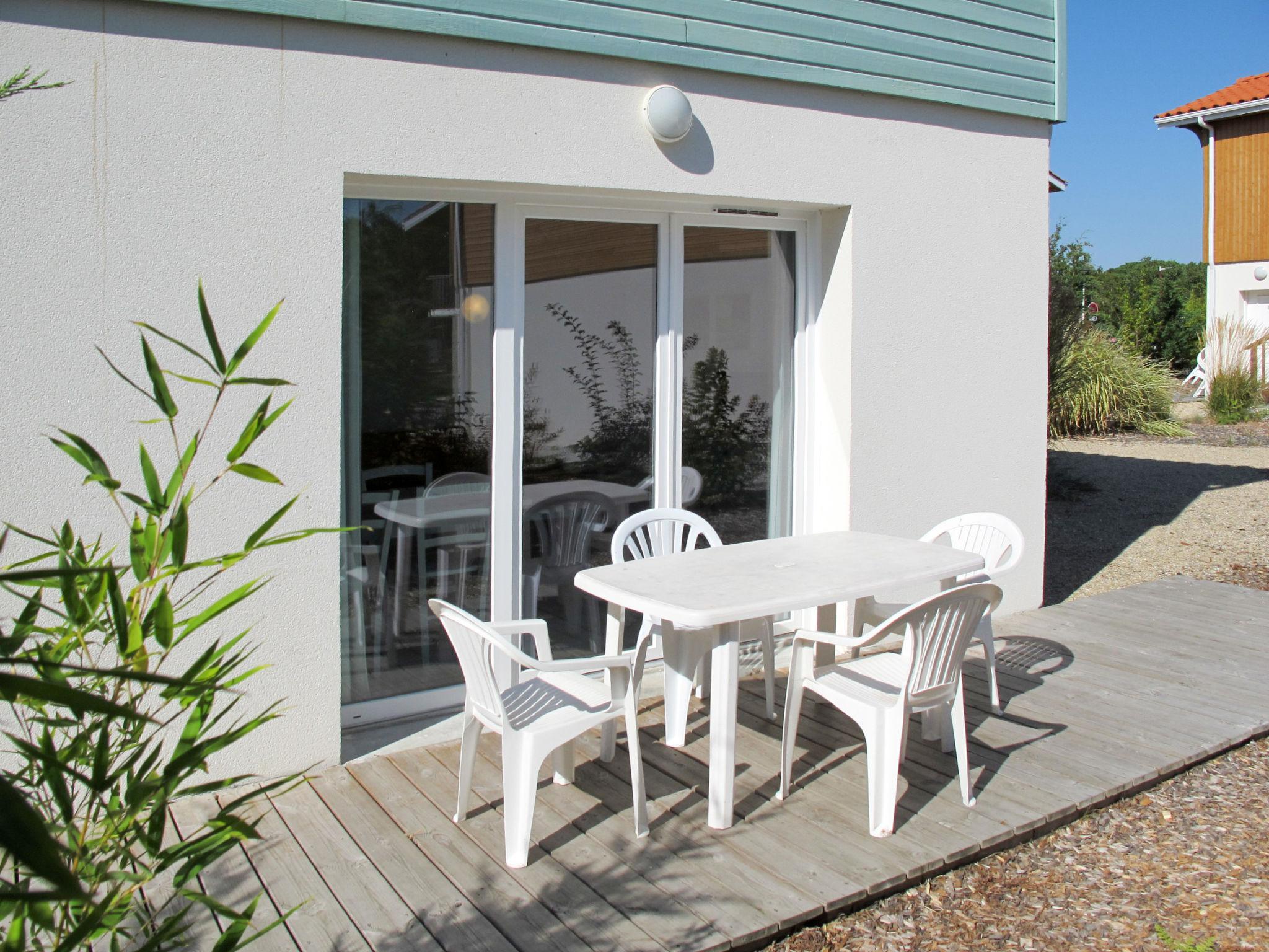 Photo 3 - Appartement de 1 chambre à Parentis-en-Born avec piscine et terrasse