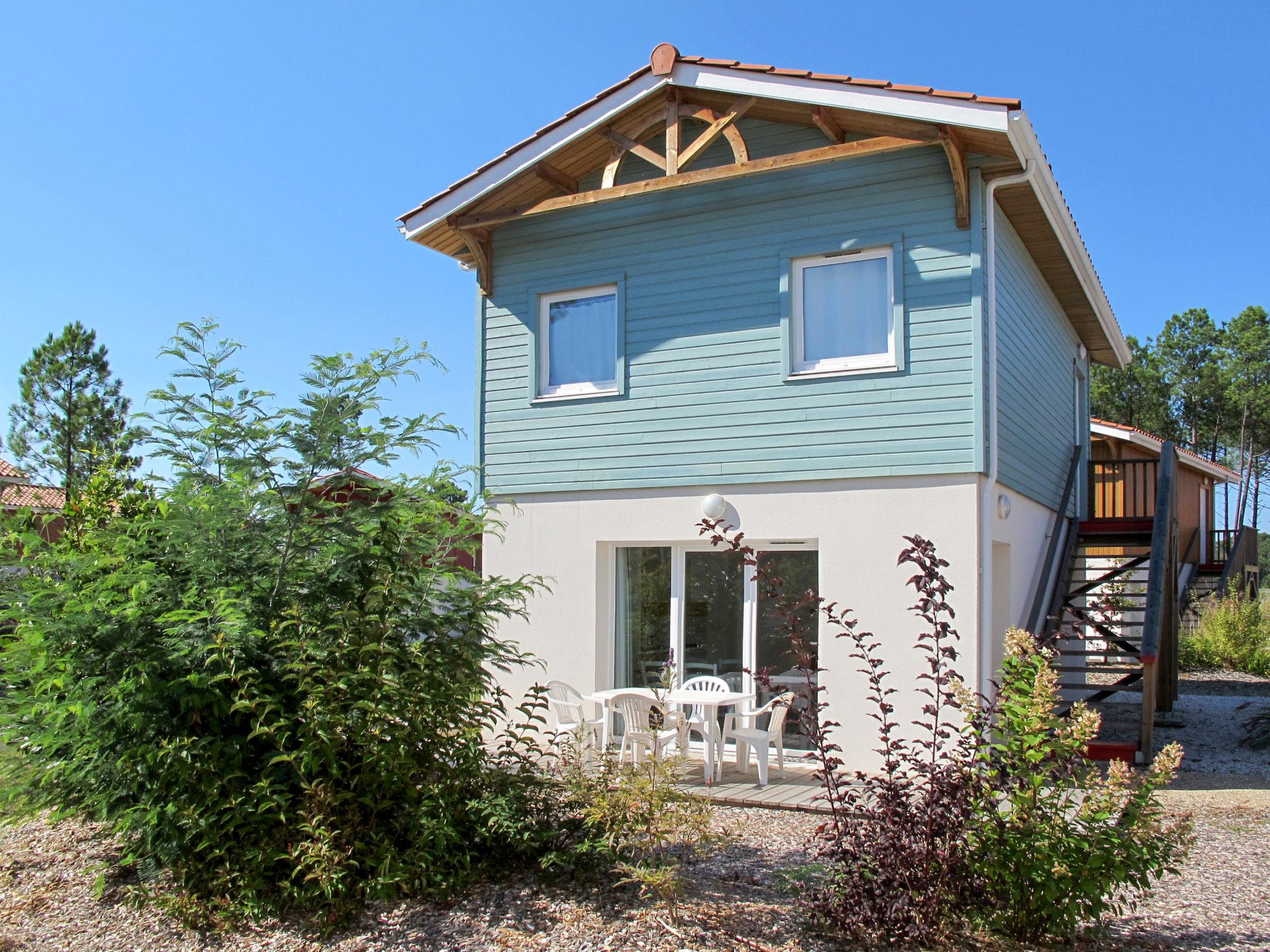 Foto 1 - Apartment mit 1 Schlafzimmer in Parentis-en-Born mit schwimmbad und terrasse