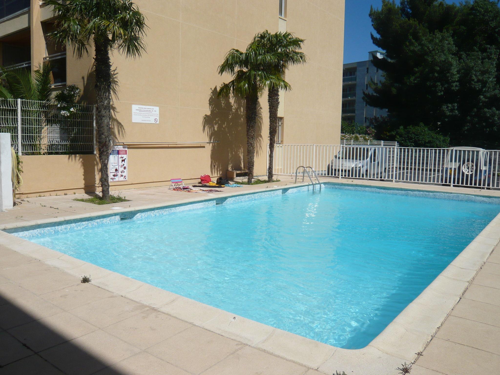 Foto 17 - Apartamento de 1 quarto em Cavalaire-sur-Mer com piscina e terraço