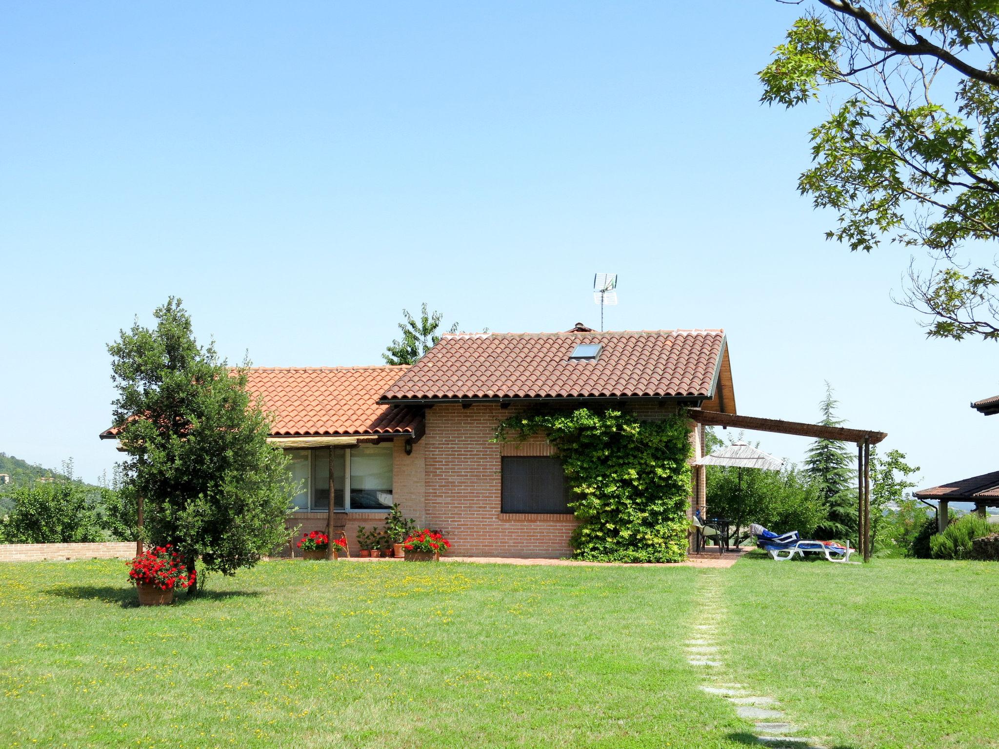 Foto 24 - Casa em Grazzano Badoglio com piscina e jardim