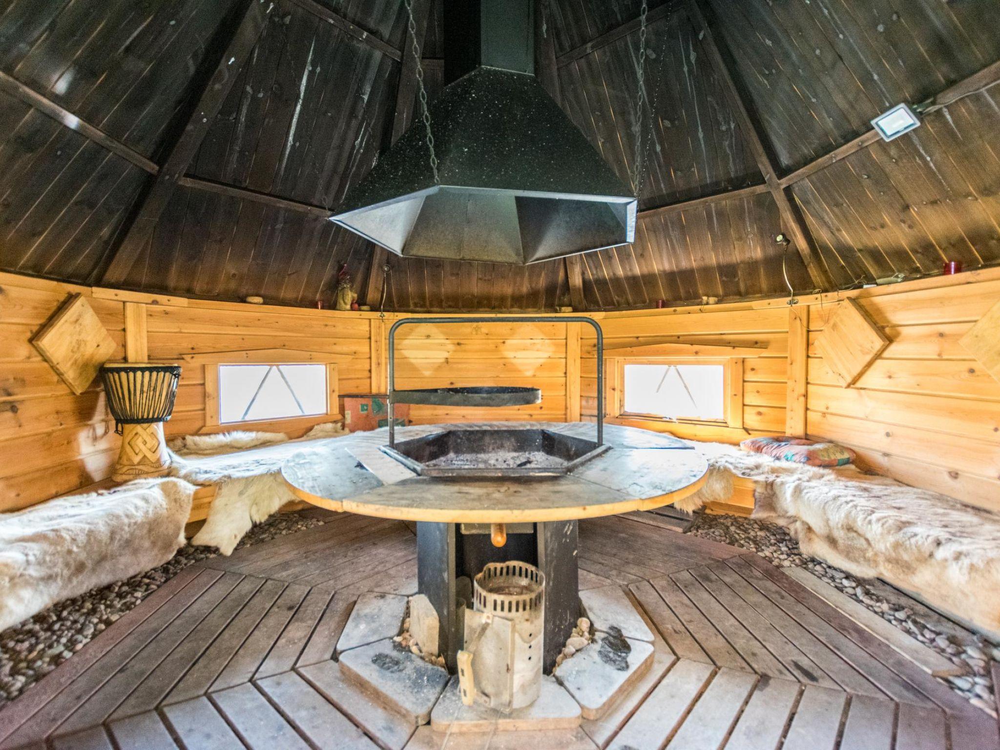 Foto 17 - Casa de 1 habitación en Rusko con sauna