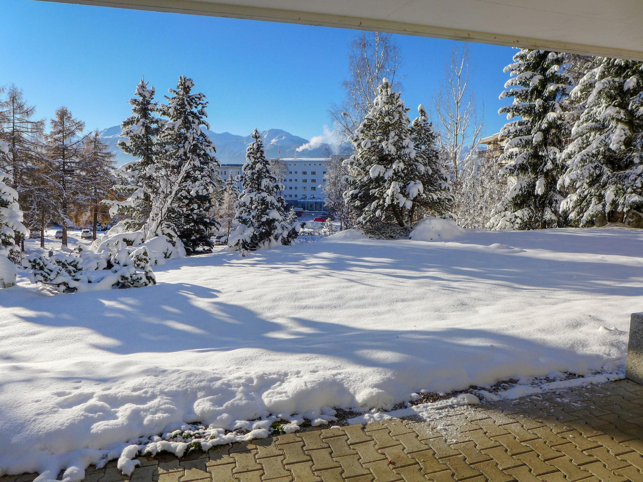 Foto 17 - Apartamento de 1 quarto em Crans-Montana com jardim e terraço