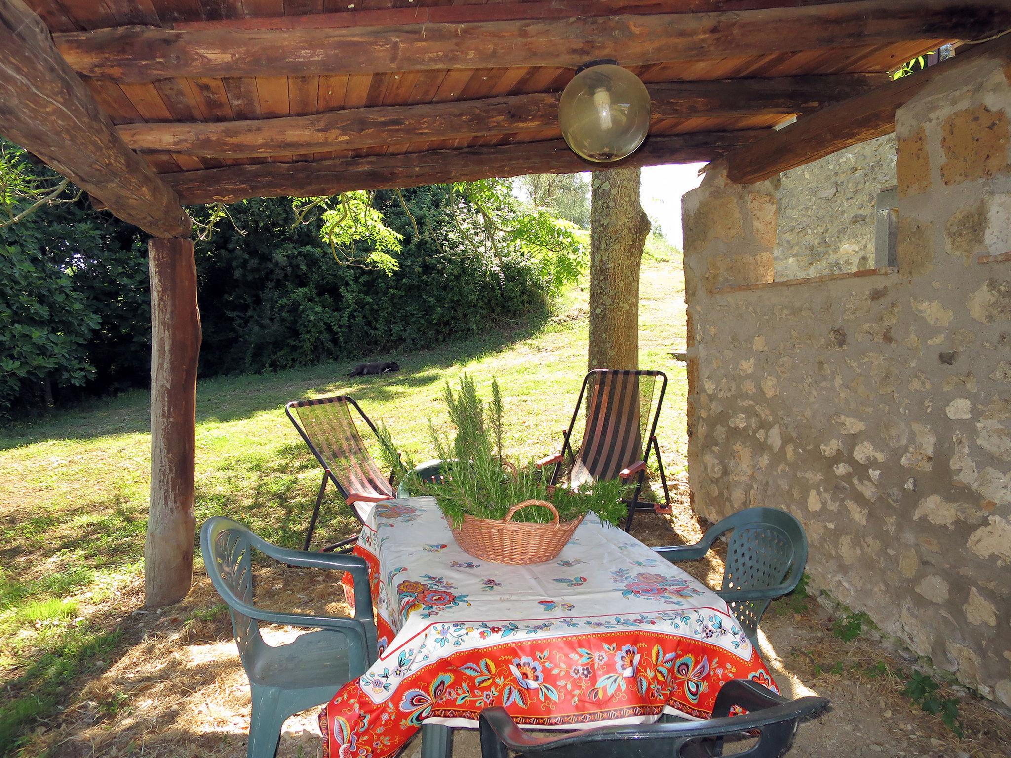 Foto 6 - Apartamento de 1 habitación en Bagnoregio con piscina y jardín