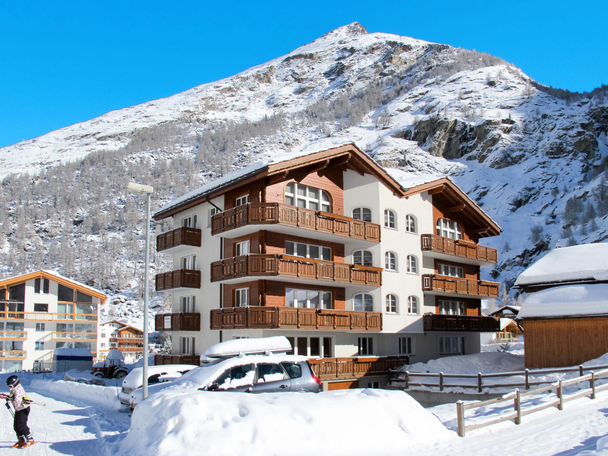 Foto 1 - Apartment mit 2 Schlafzimmern in Saas-Almagell mit blick auf die berge