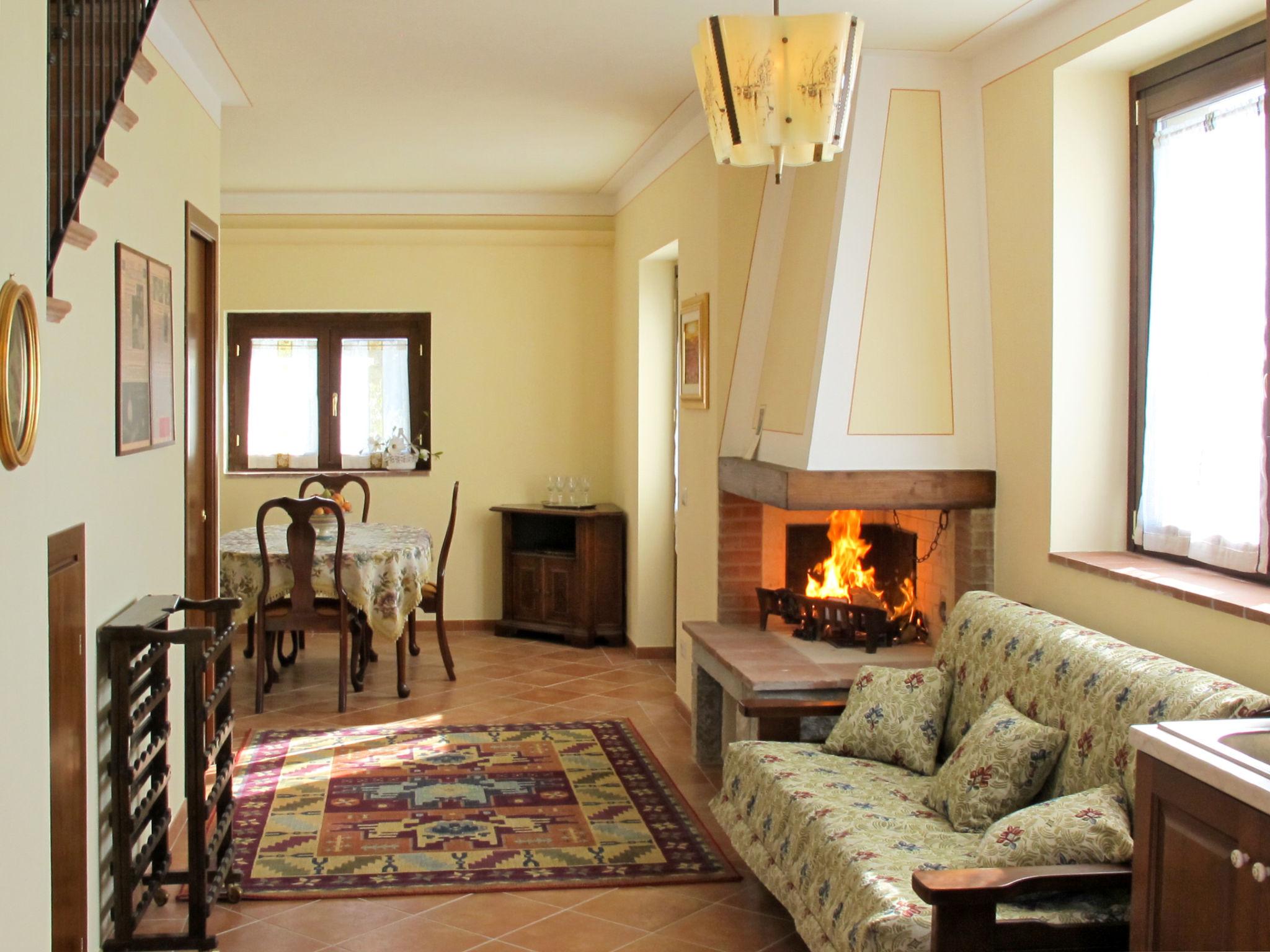 Photo 5 - 6 bedroom House in Gaiole in Chianti with private pool and garden