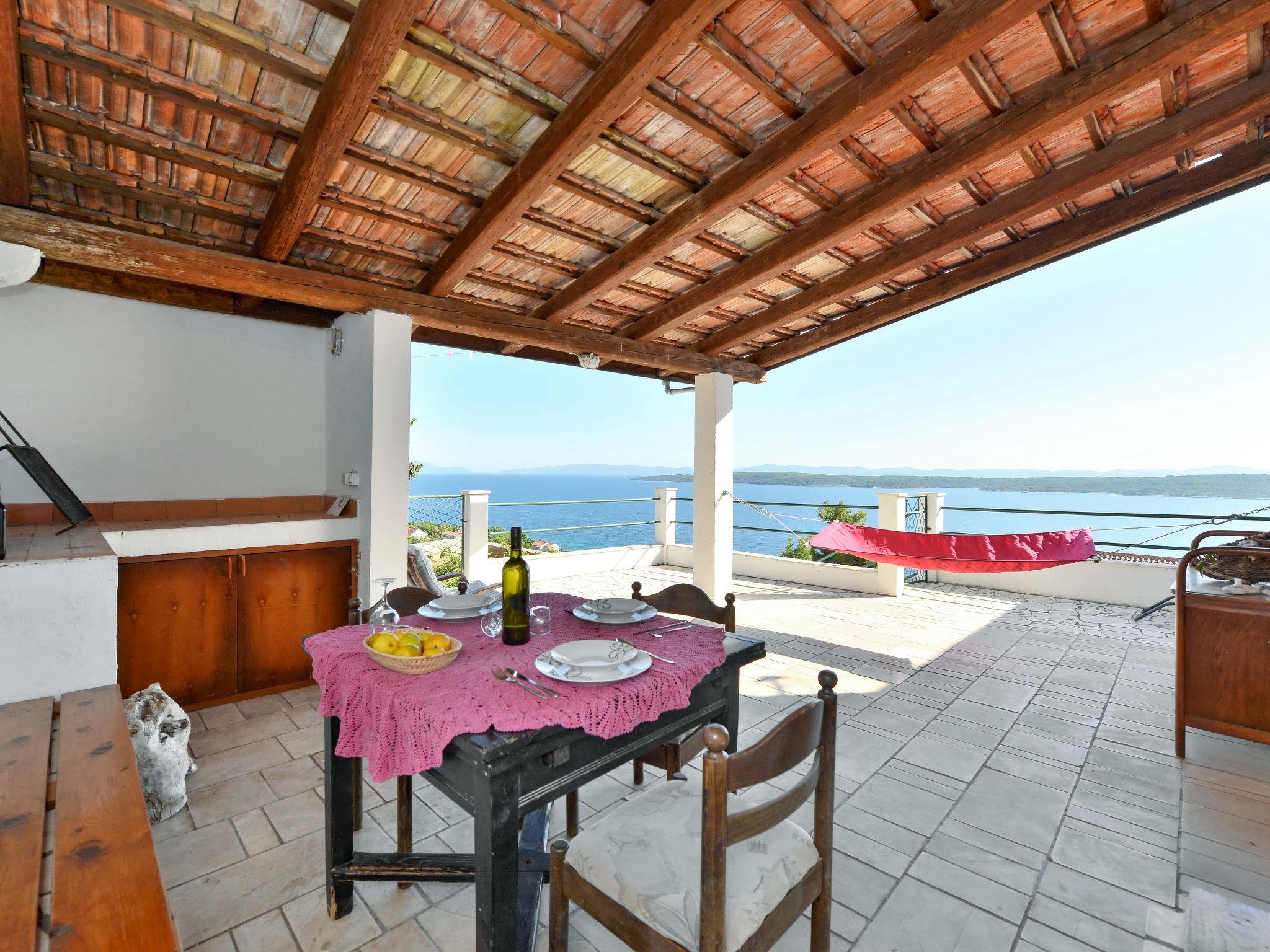 Photo 2 - 2 bedroom House in Jelsa with terrace and sea view