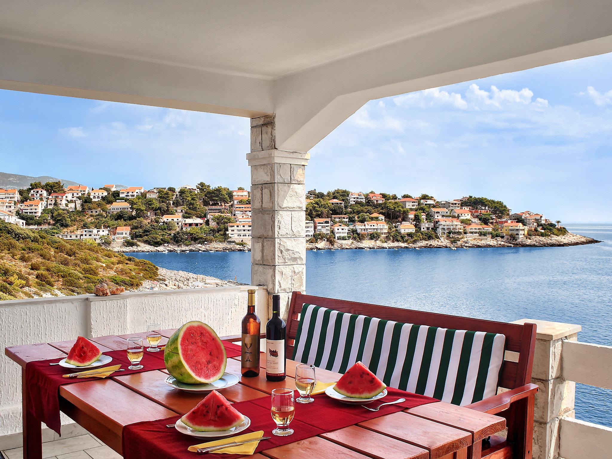 Foto 4 - Appartamento con 4 camere da letto a Korčula con piscina e vista mare