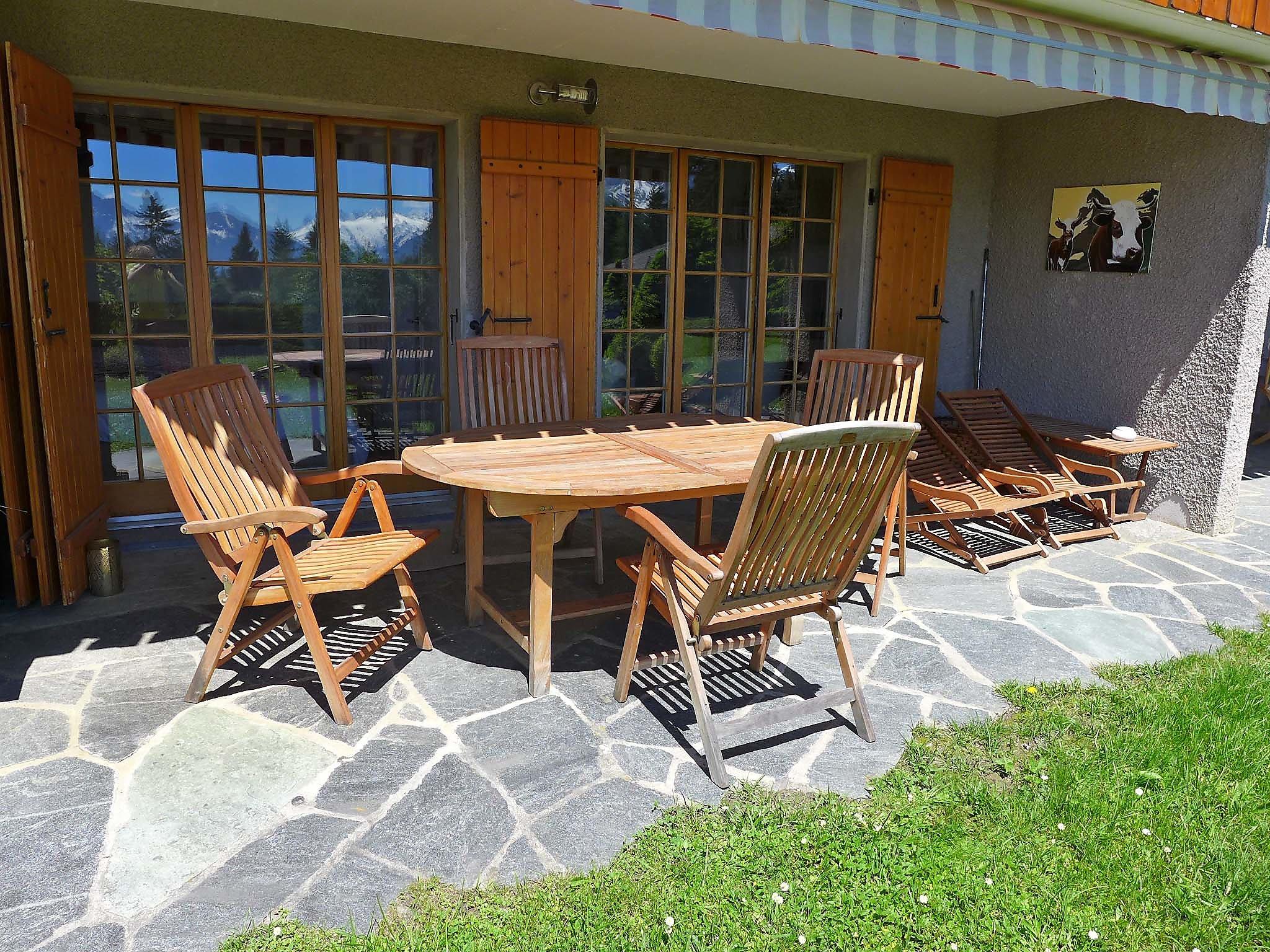 Photo 3 - Appartement de 2 chambres à Ollon avec terrasse et vues sur la montagne