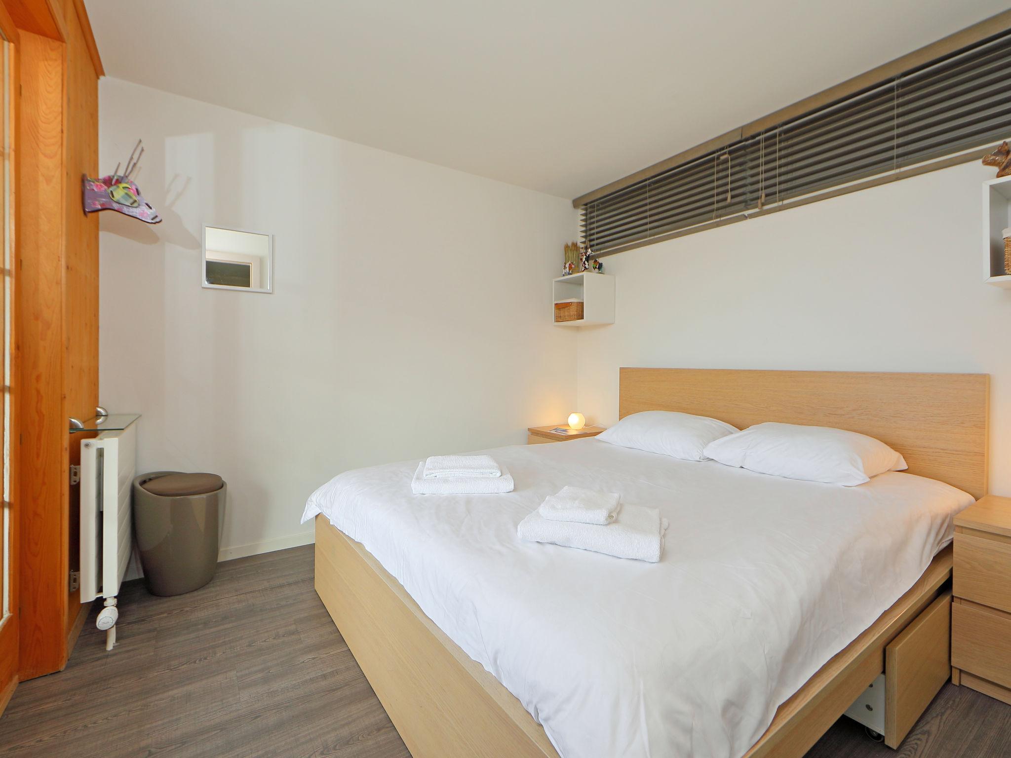 Foto 11 - Appartamento con 2 camere da letto a Ollon con terrazza e vista sulle montagne