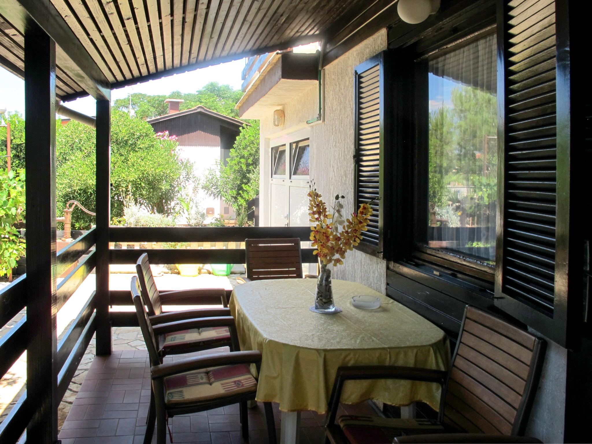 Photo 2 - Maison de 2 chambres à Vir avec terrasse et vues à la mer