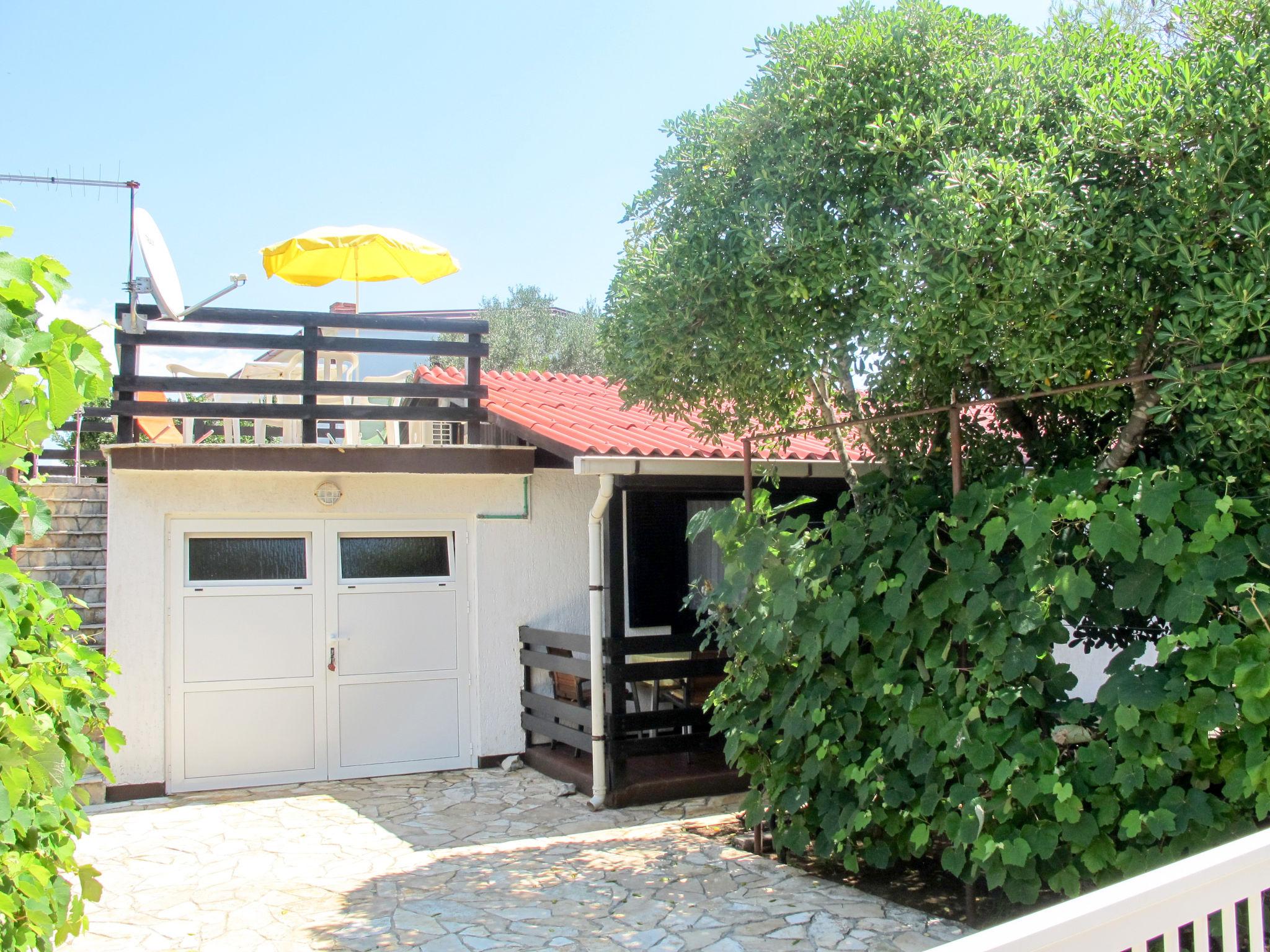 Photo 3 - Maison de 2 chambres à Vir avec terrasse et vues à la mer