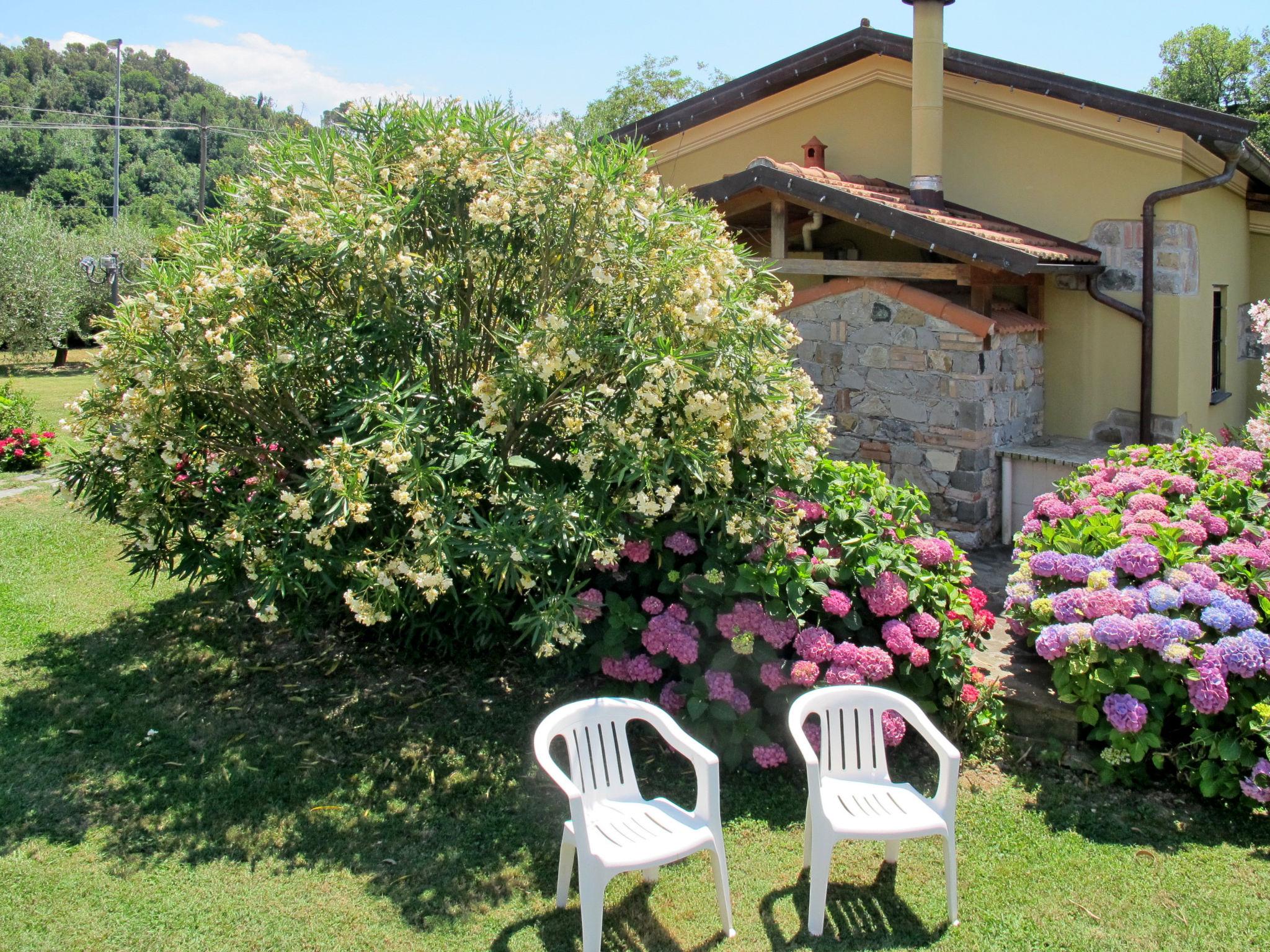 Foto 28 - Casa con 2 camere da letto a Sestri Levante con piscina privata e giardino