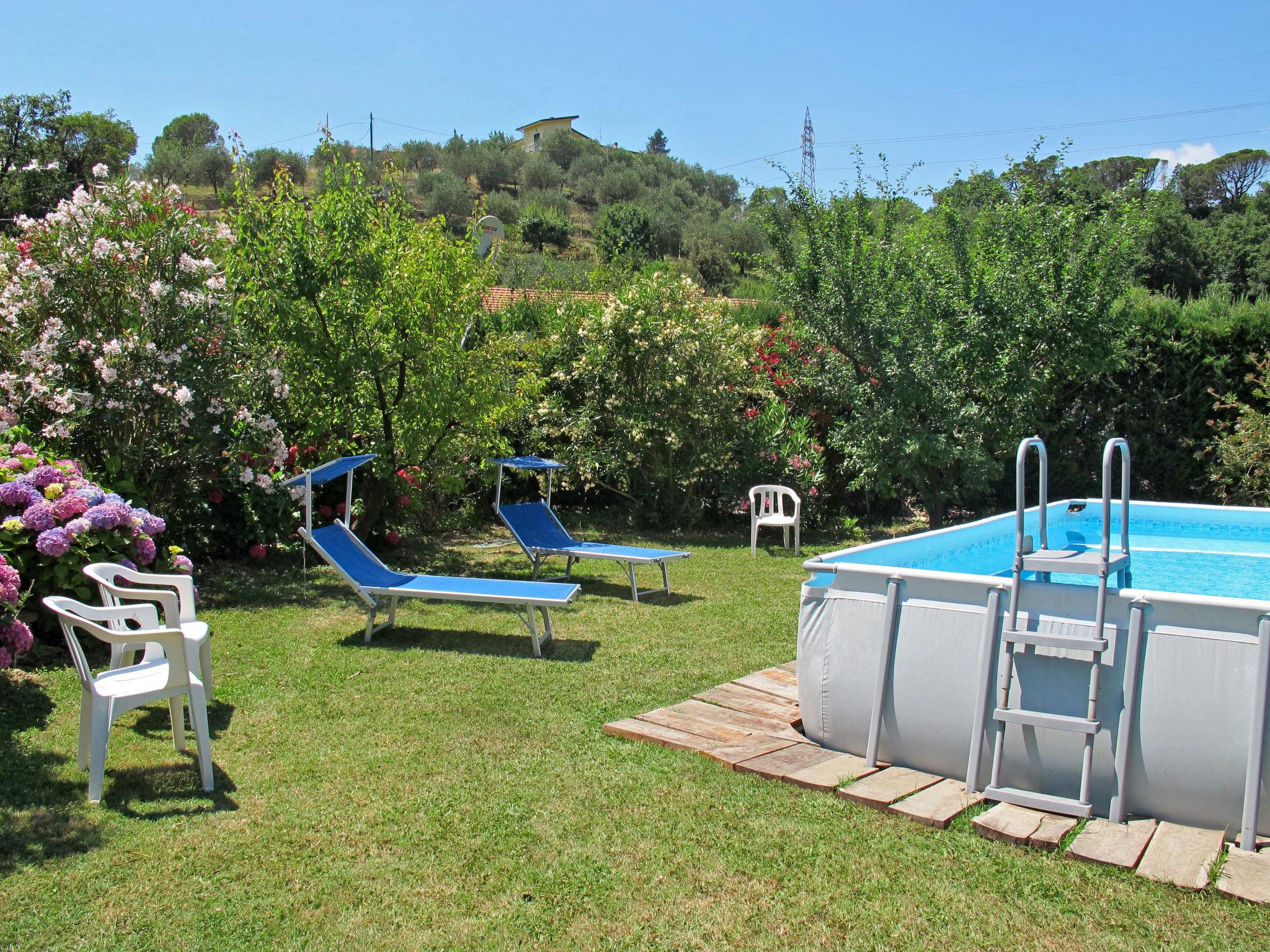 Foto 5 - Casa de 2 quartos em Sestri Levante com piscina privada e jardim