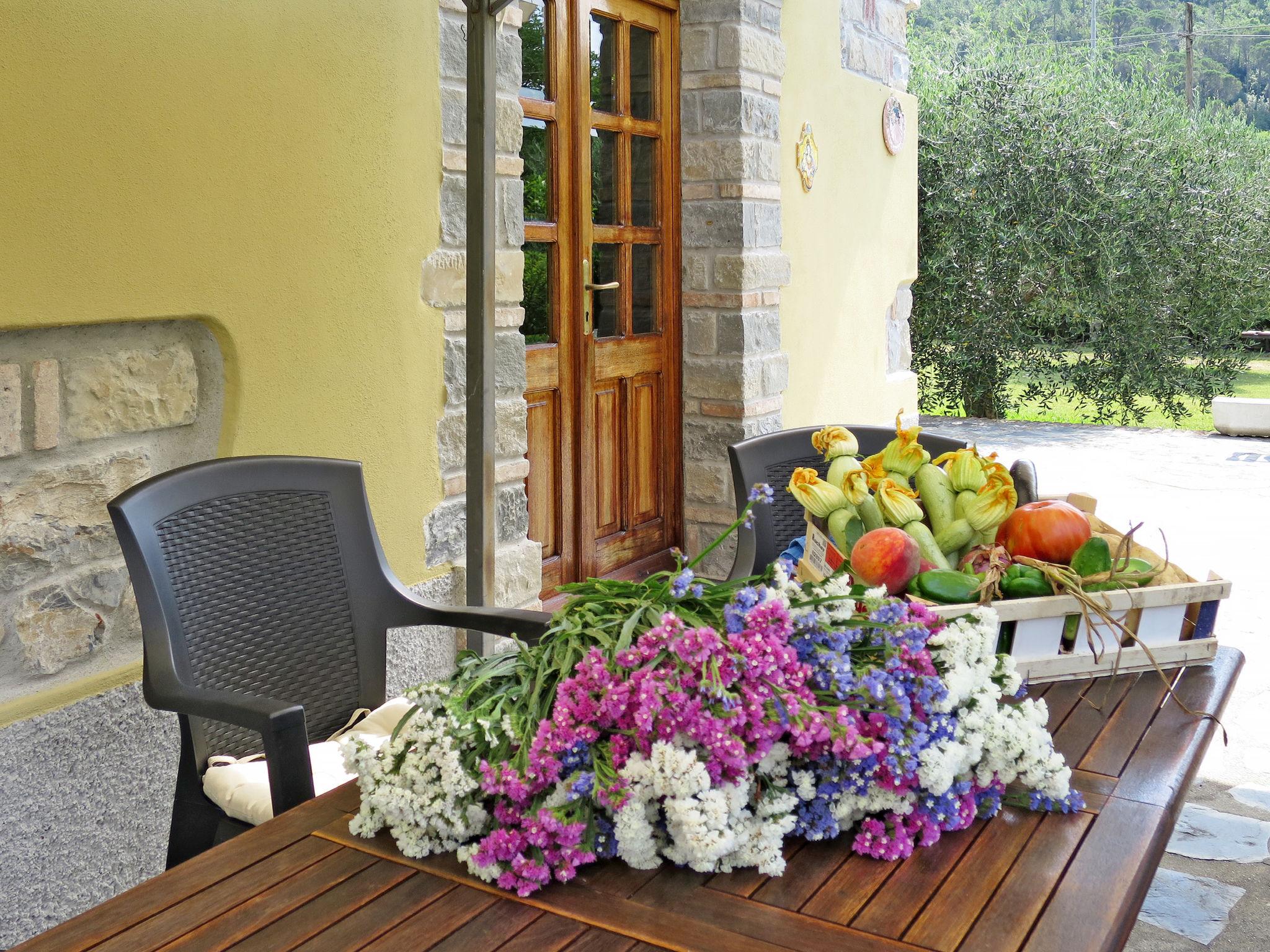 Foto 26 - Casa de 2 quartos em Sestri Levante com piscina privada e jardim