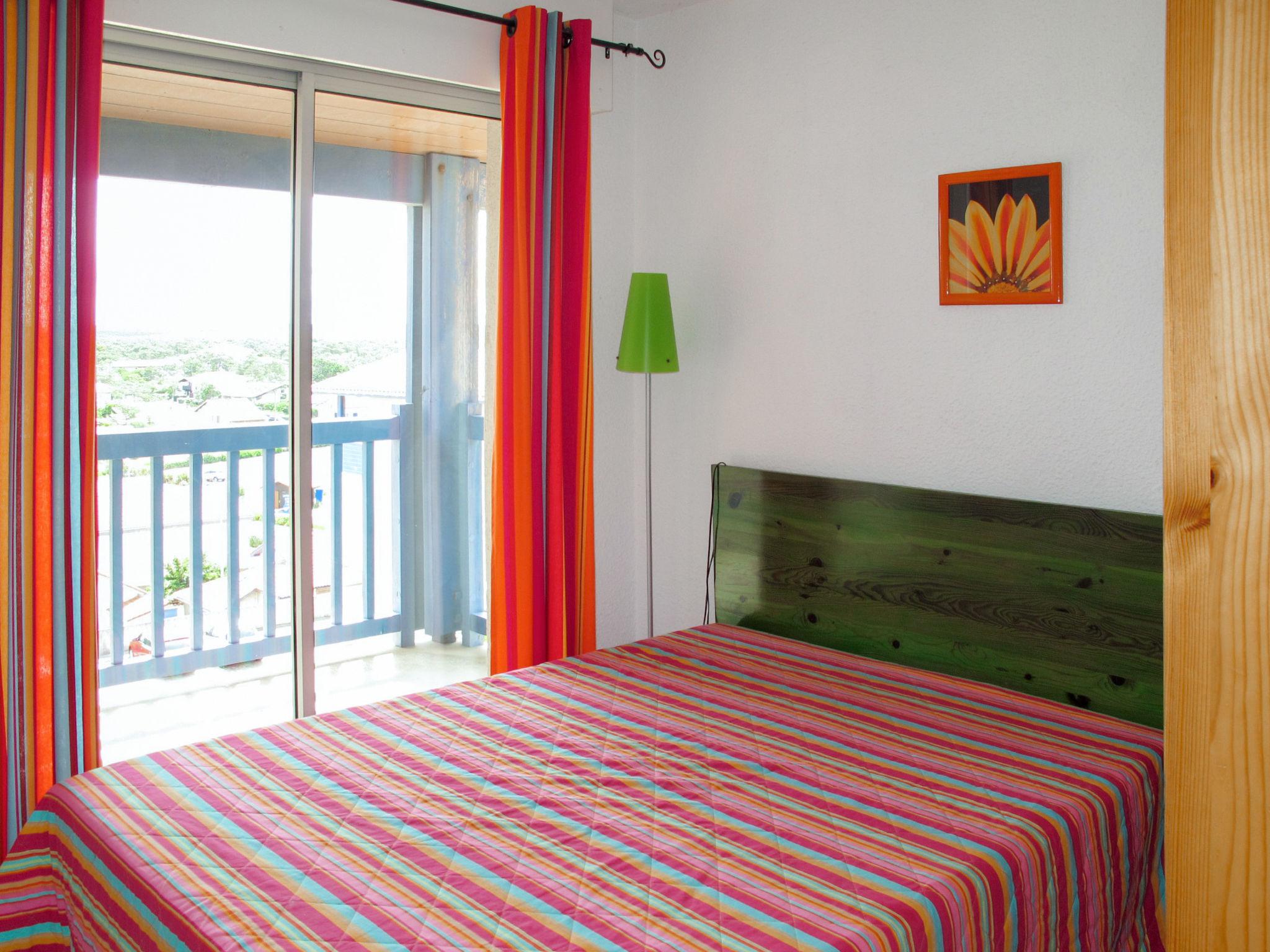 Foto 9 - Apartamento de 3 quartos em Mimizan com piscina e vistas do mar
