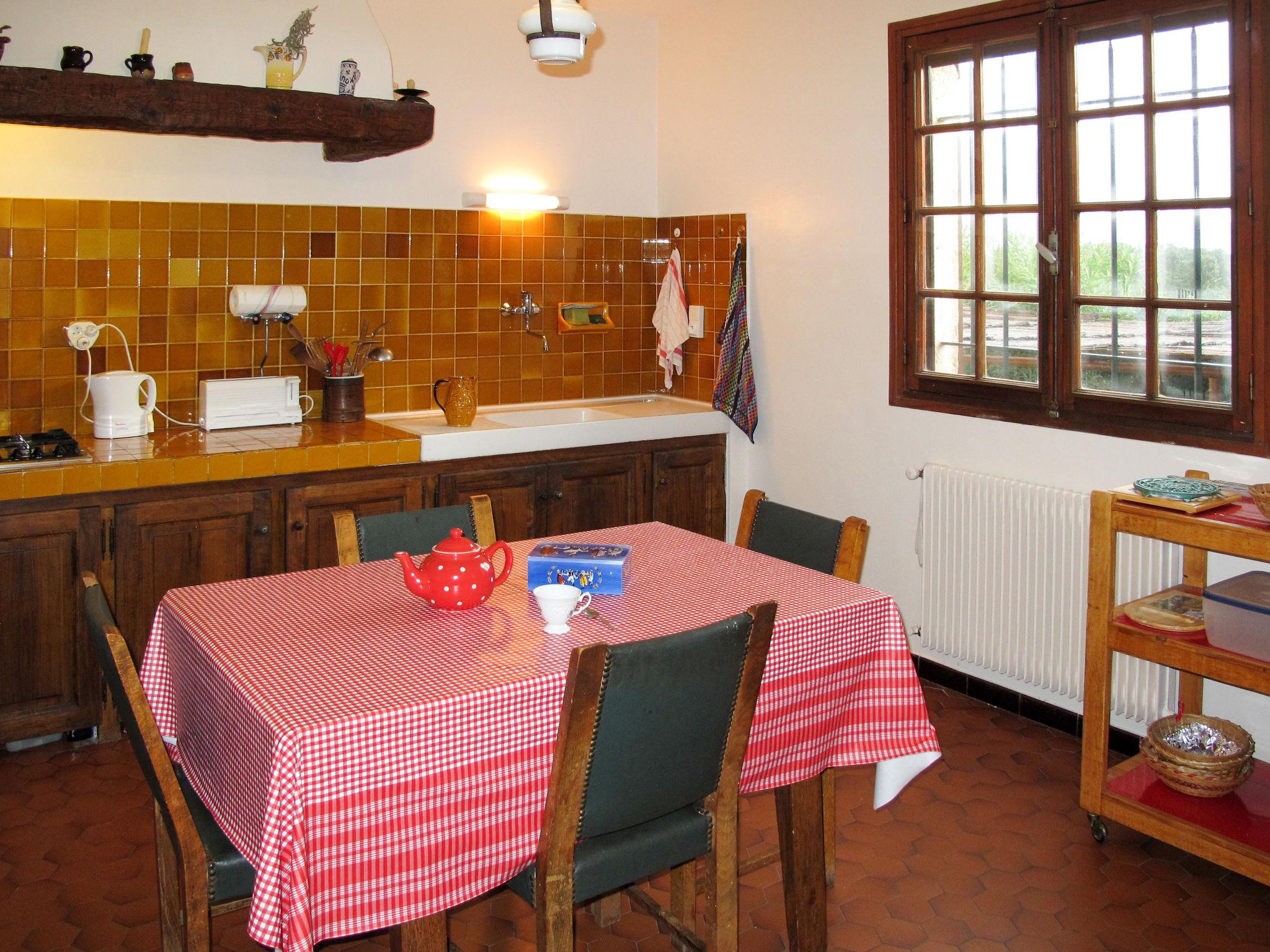 Photo 7 - 3 bedroom House in Le Plan-de-la-Tour with private pool and terrace