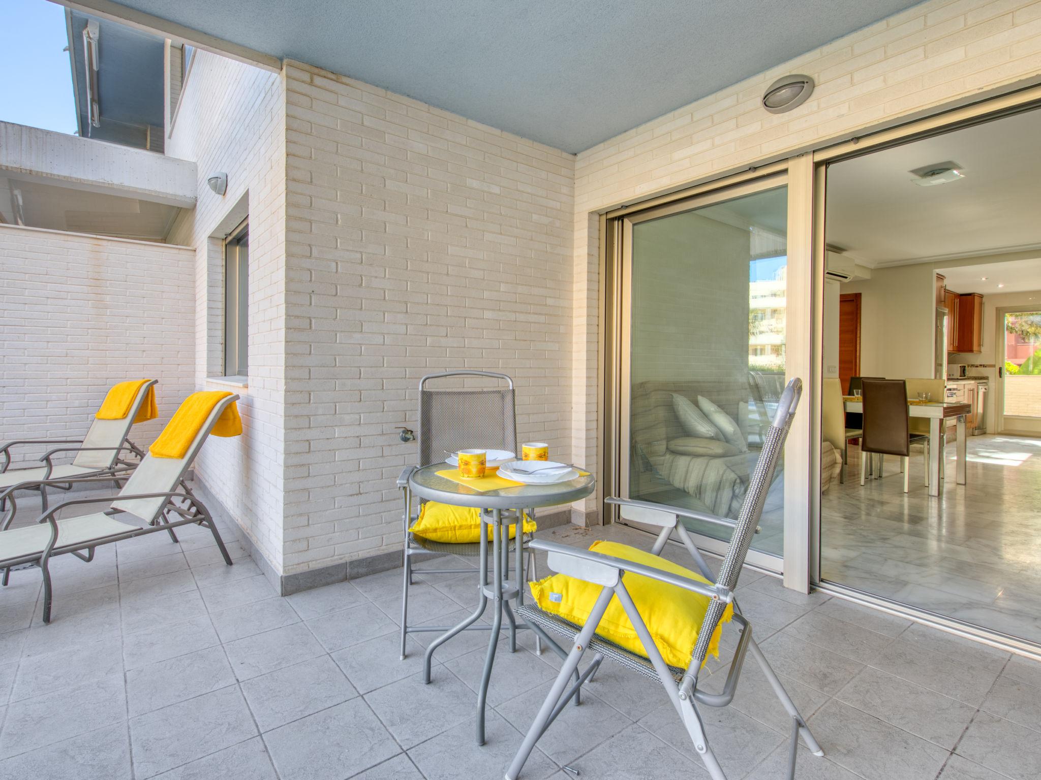 Foto 18 - Apartamento de 2 quartos em Dénia com piscina e jardim